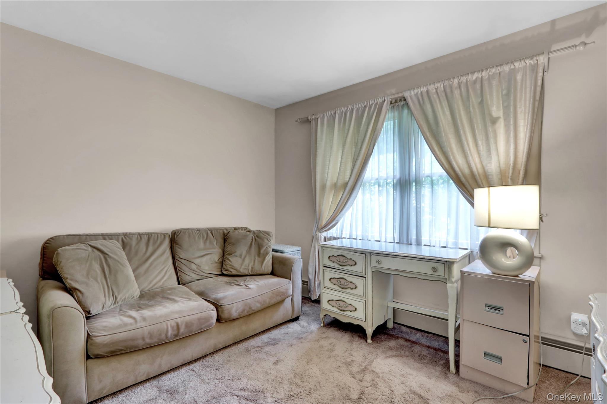 4 Tulip Grove Drive, Lake Grove, NY 11755