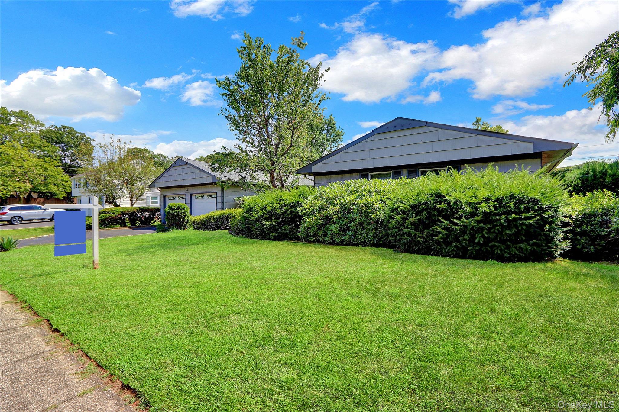 4 Tulip Grove Drive, Lake Grove, NY 11755