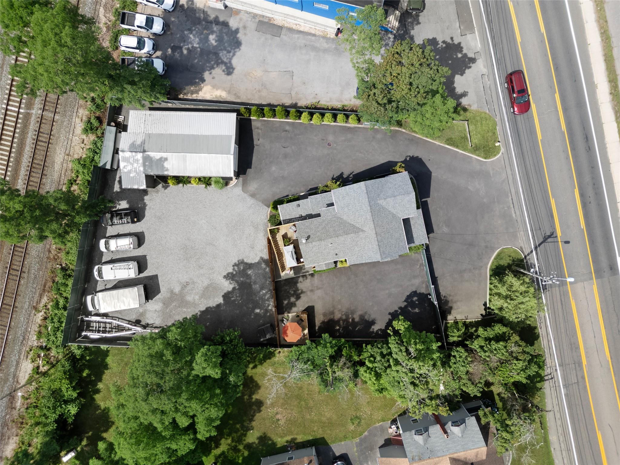 296 N Main Street, Sayville, NY 11782