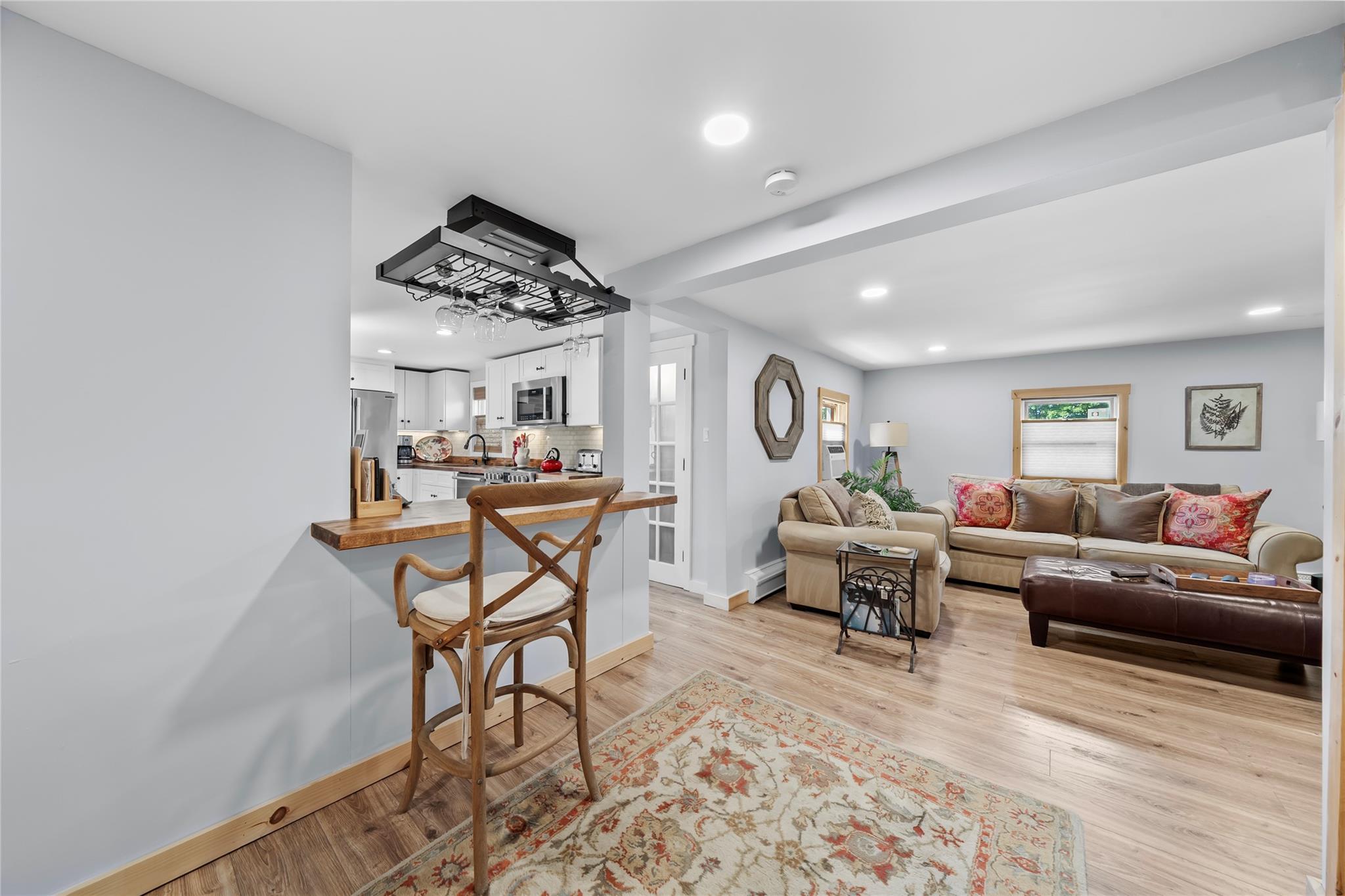 296 N Main Street, Sayville, NY 11782