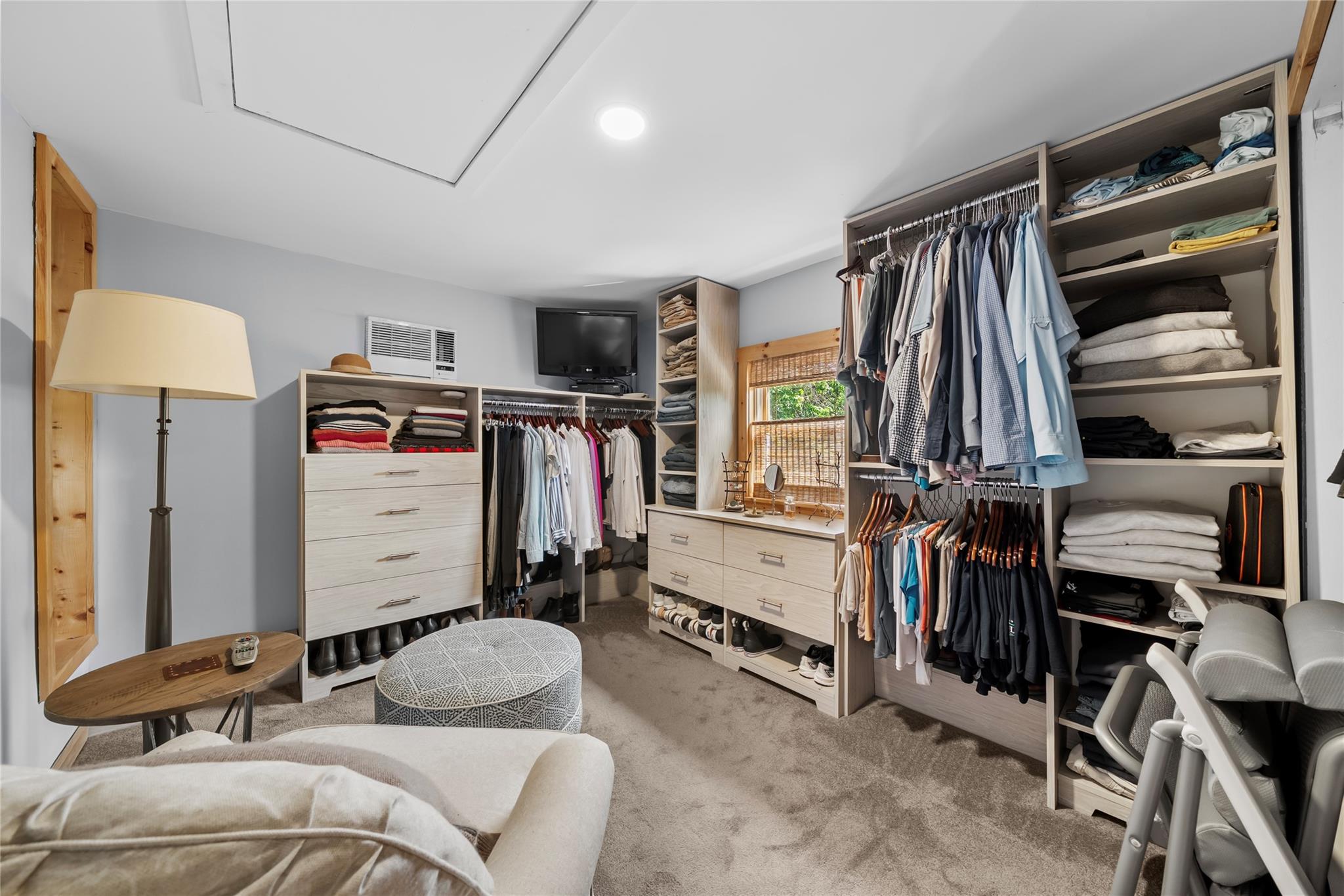 296 N Main Street, Sayville, NY 11782