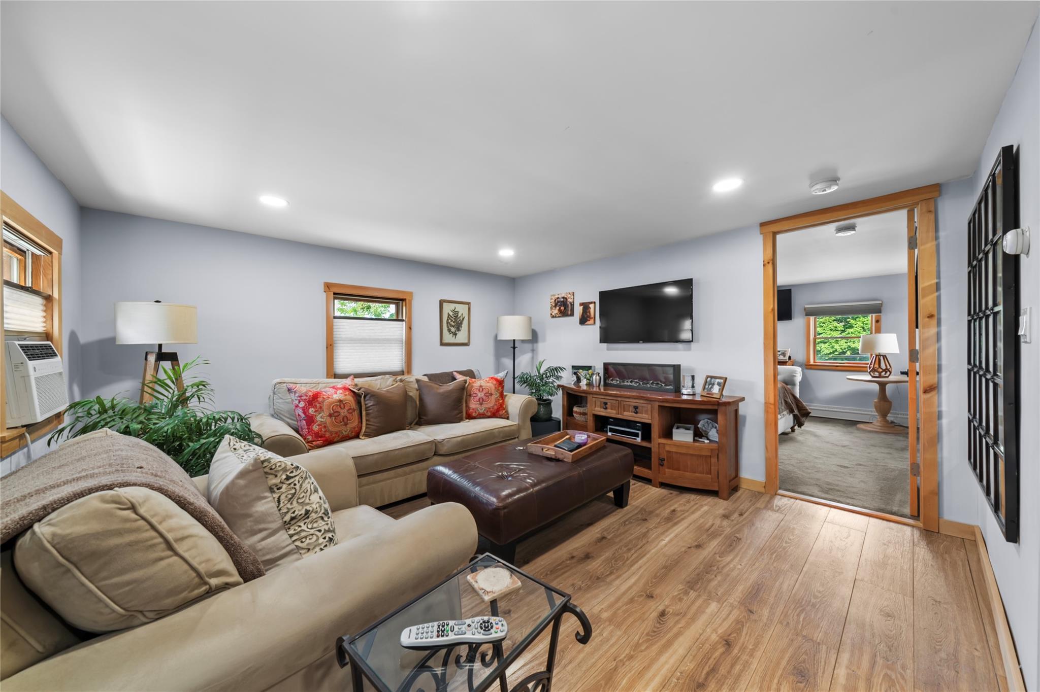 296 N Main Street, Sayville, NY 11782