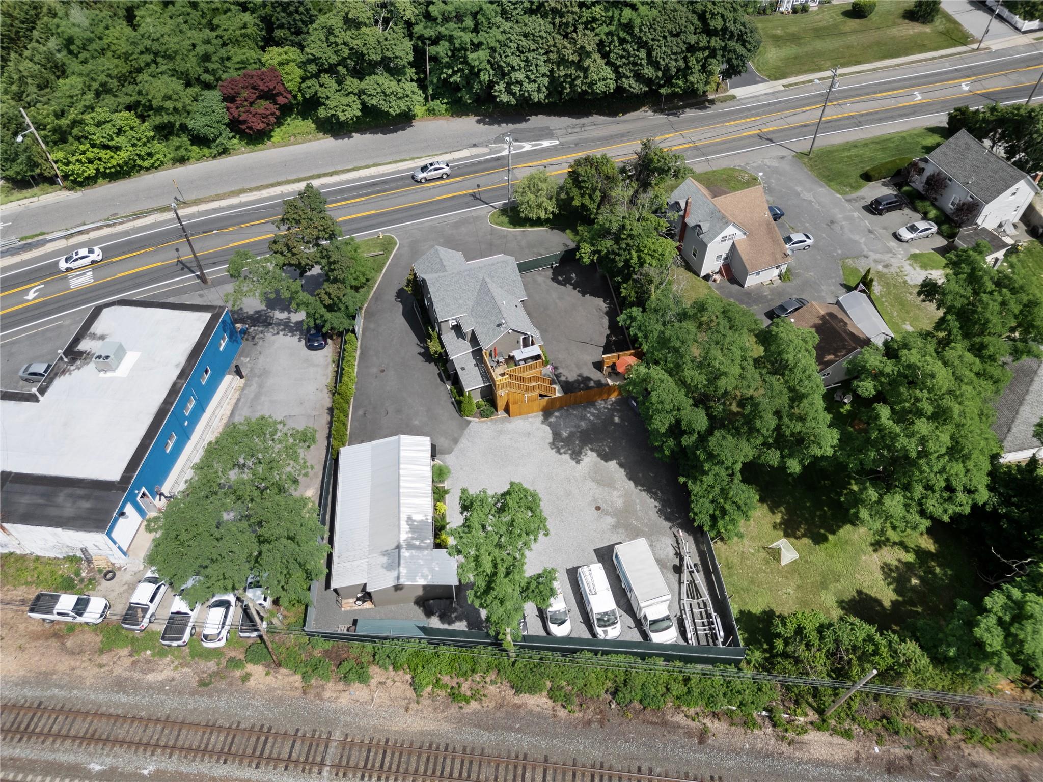 296 N Main Street, Sayville, NY 11782