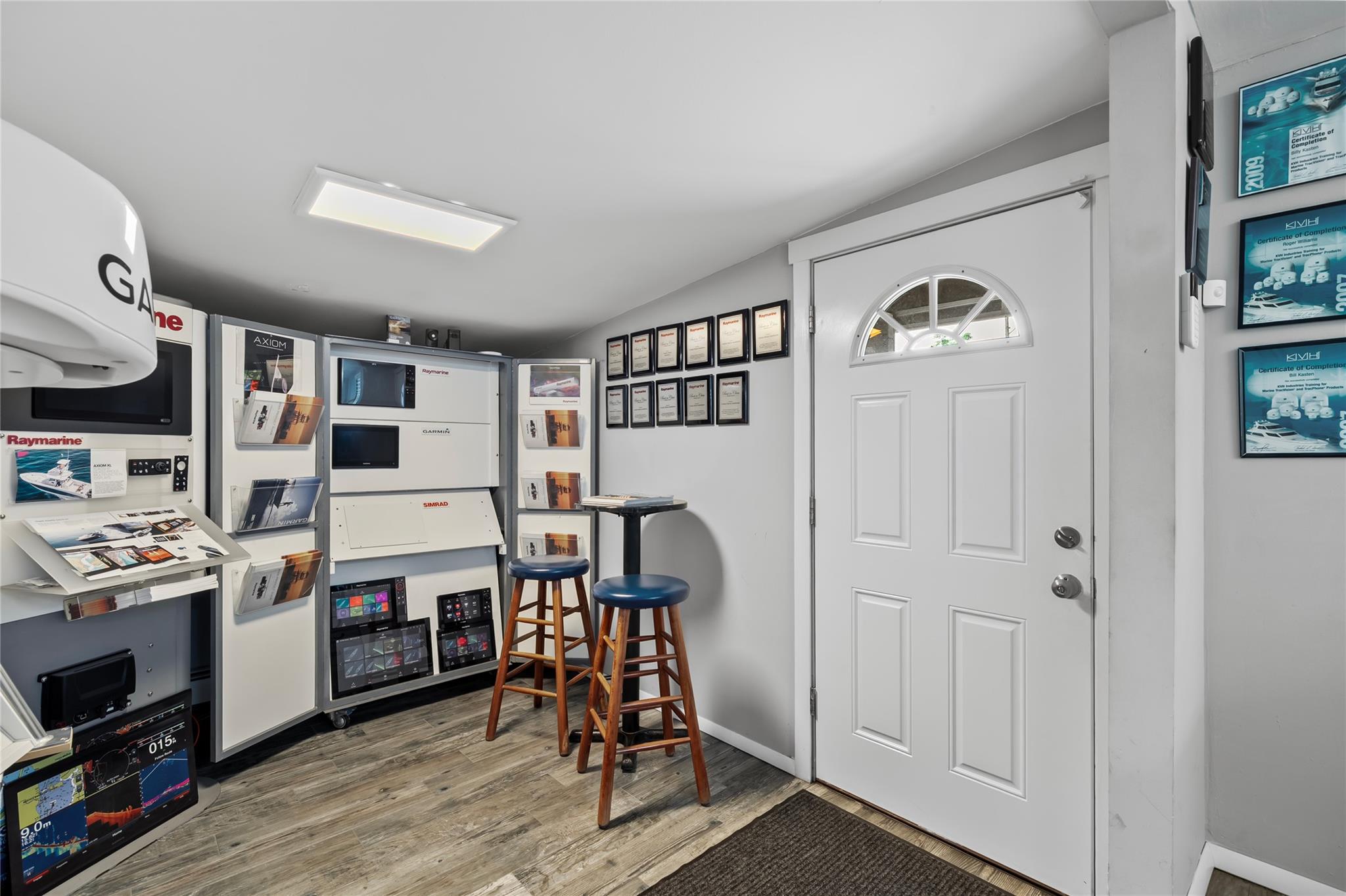 296 N Main Street, Sayville, NY 11782