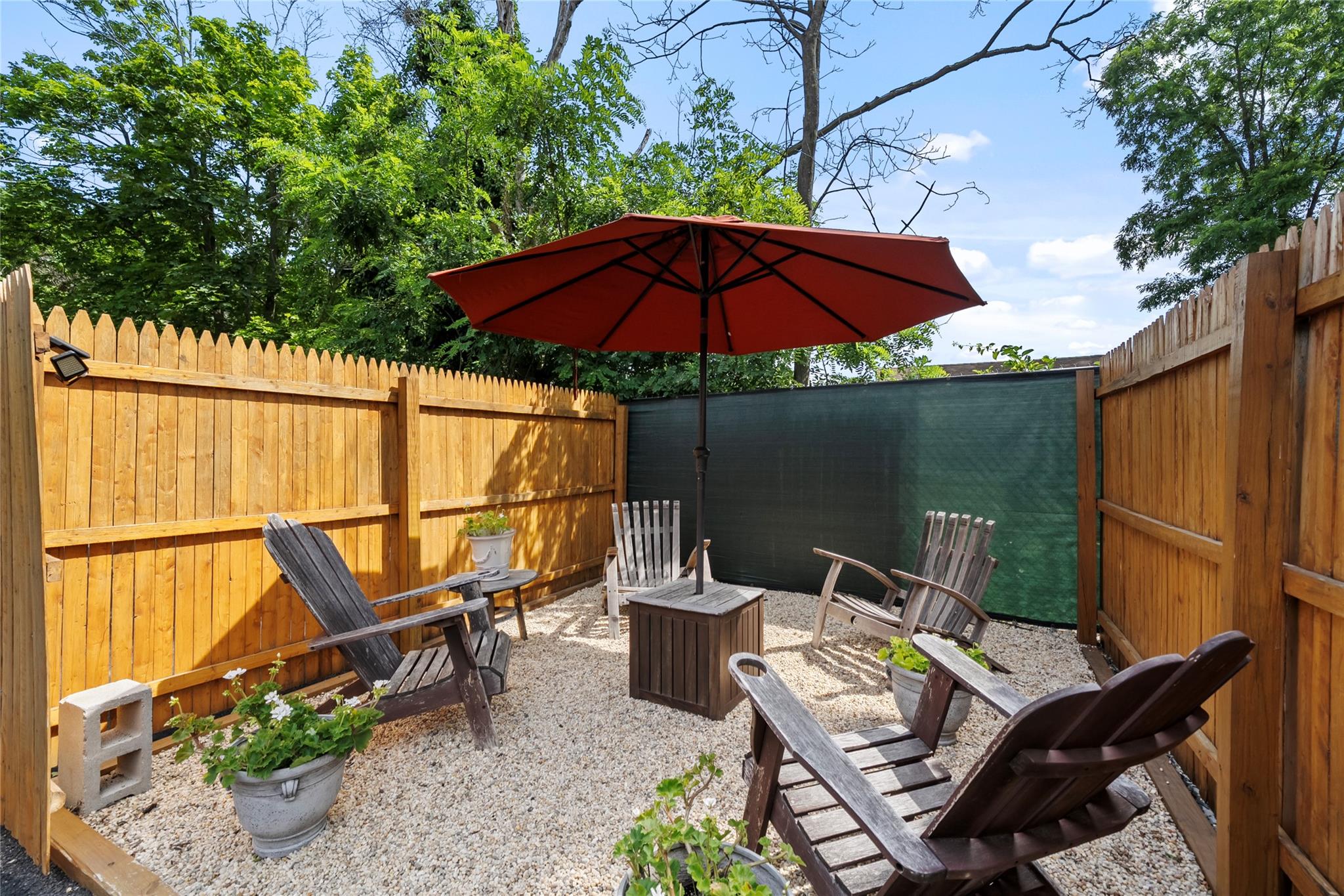 296 N Main Street, Sayville, NY 11782