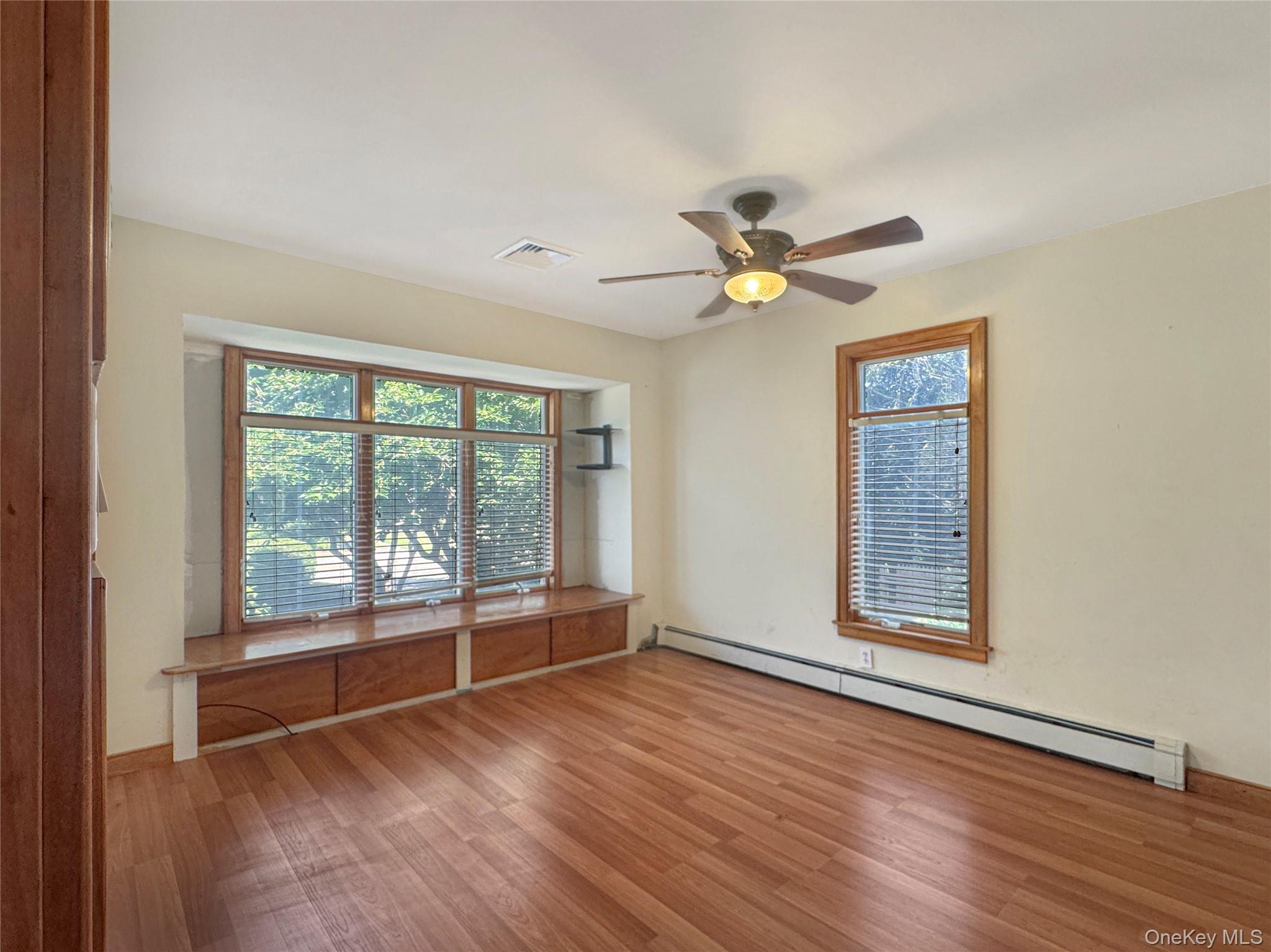 10890 Old Sound Avenue, Mattituck, NY 11952