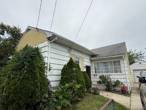 80 Biltmore Avenue, Elmont, NY 11003