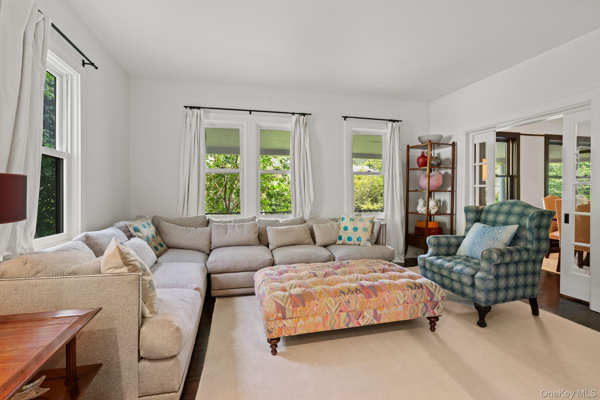 86 Lafayette Avenue, Sea Cliff, NY 11579