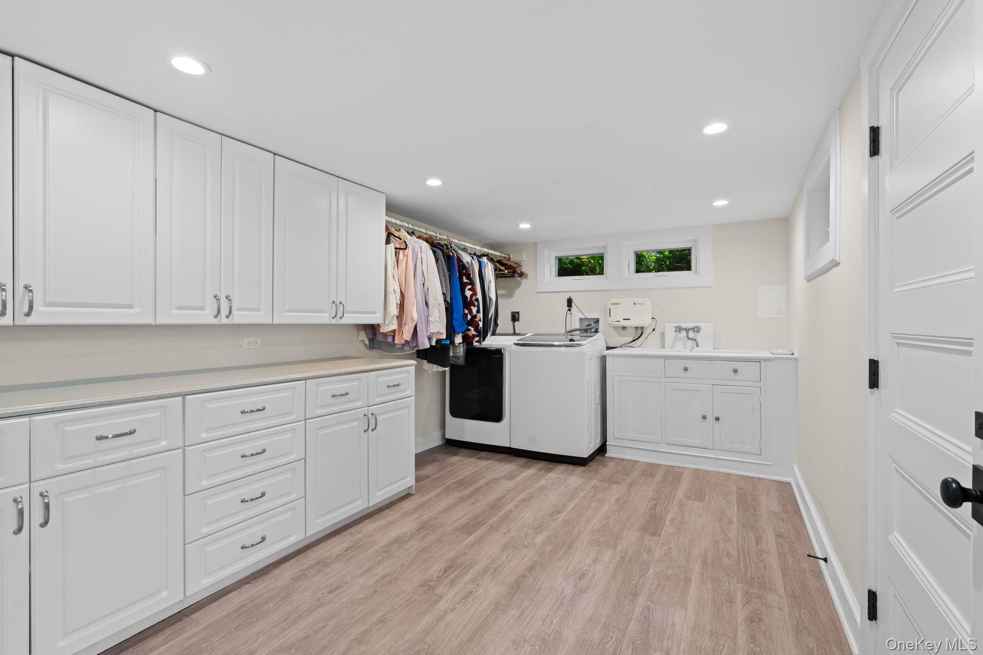 86 Lafayette Avenue, Sea Cliff, NY 11579