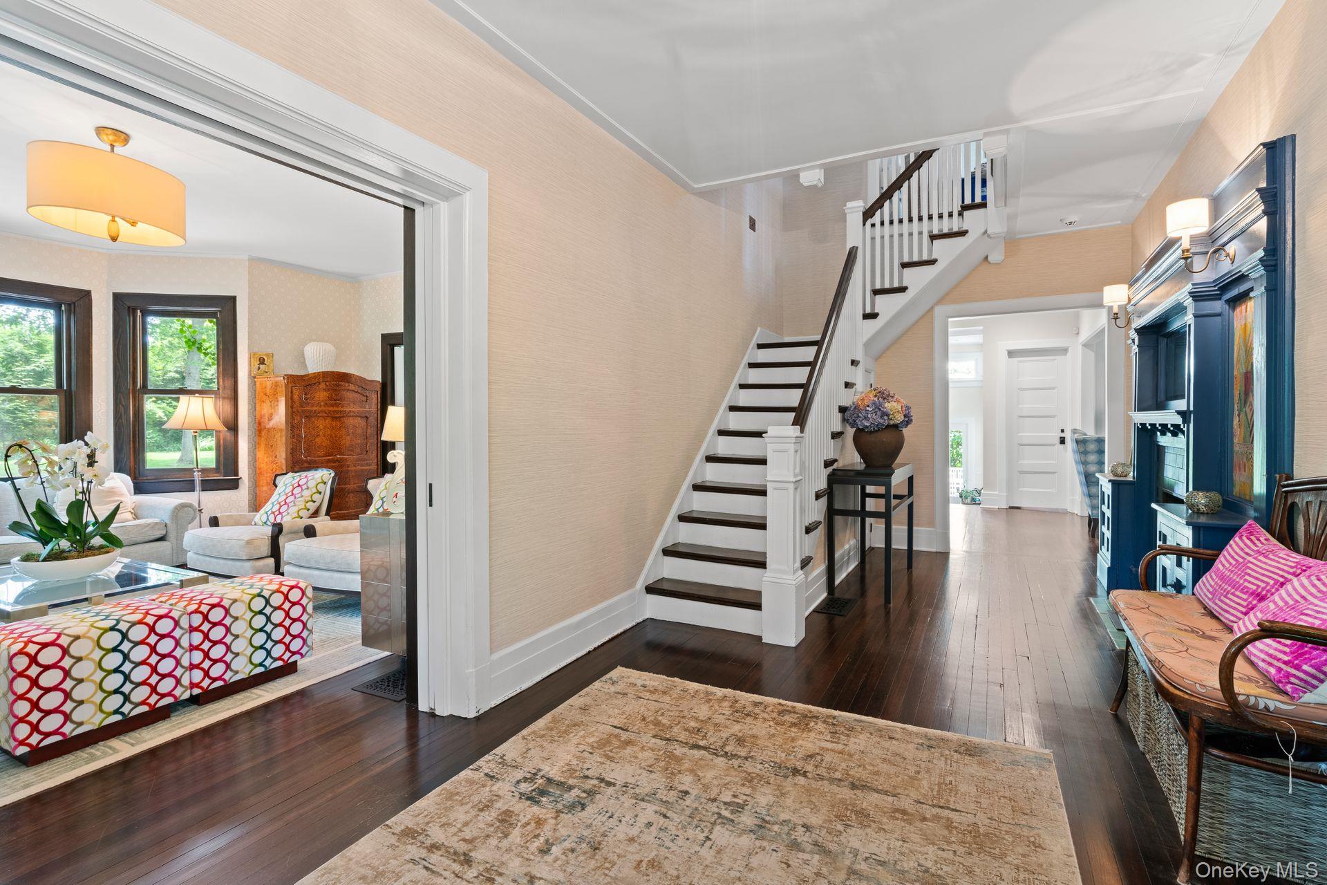 86 Lafayette Avenue, Sea Cliff, NY 11579