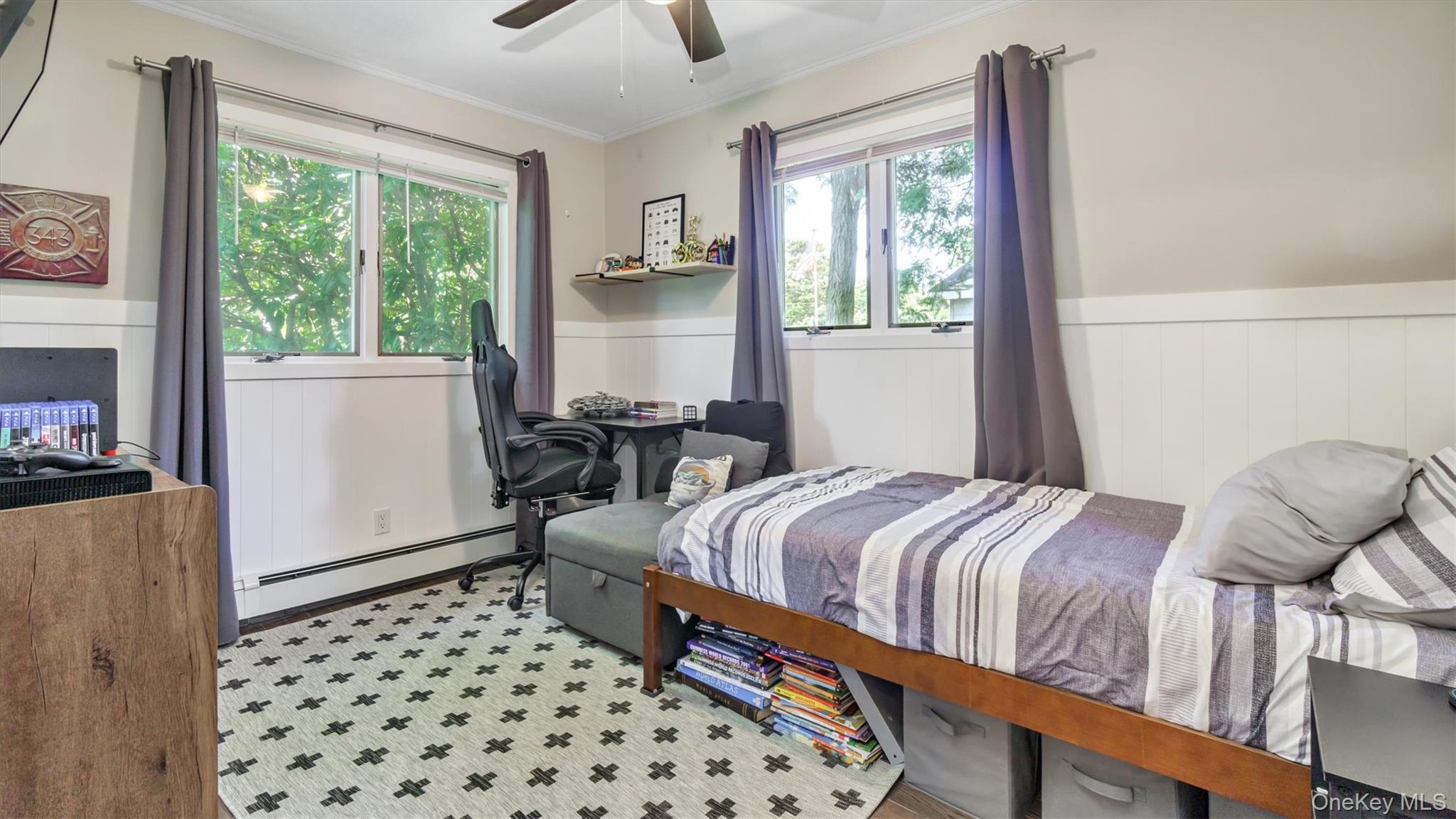 21 Holzman Drive, Hampton Bays, NY 11946