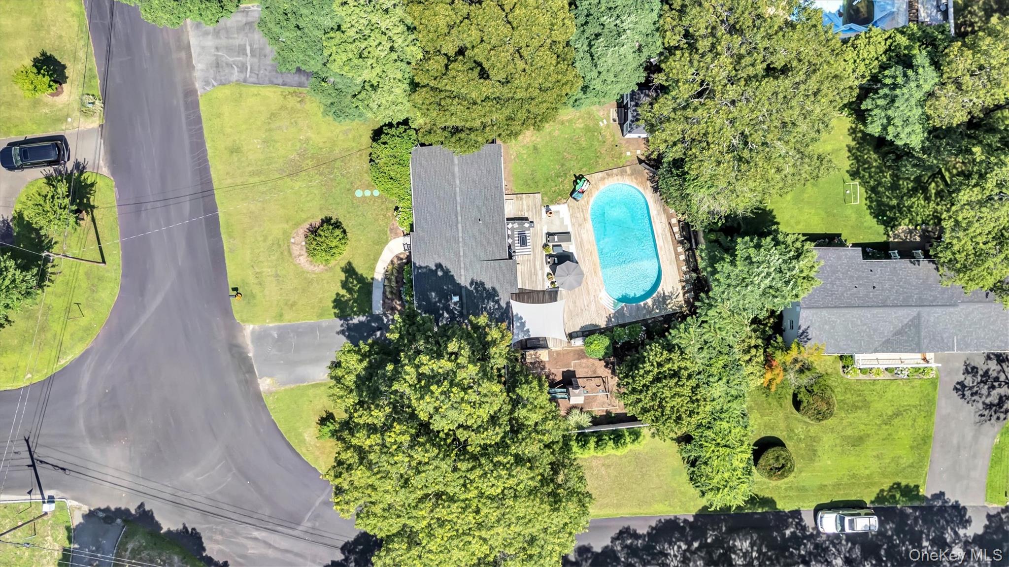 21 Holzman Drive, Hampton Bays, NY 11946