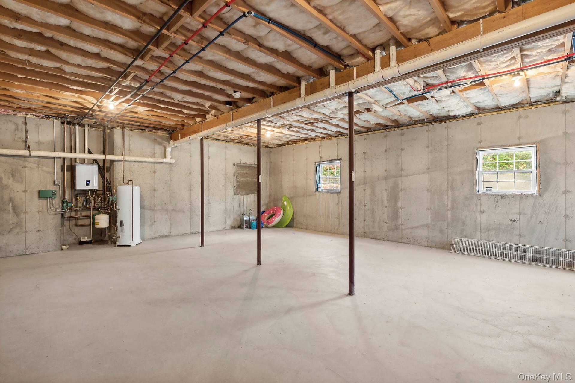 153 Newtown Road, Hampton Bays, NY 11946