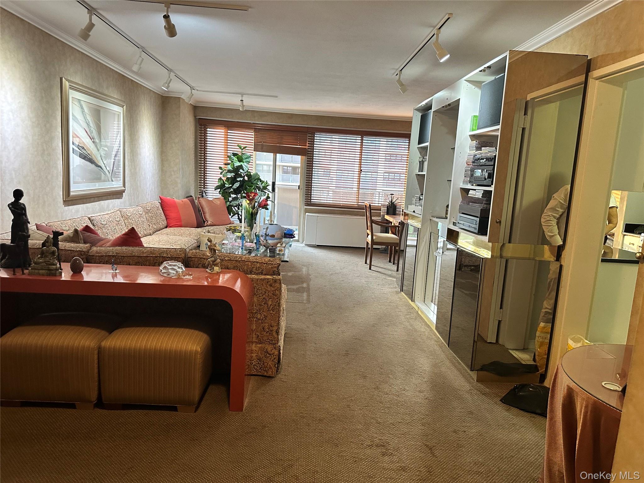 18-15 215 Street # 3M, Bayside, NY 11360