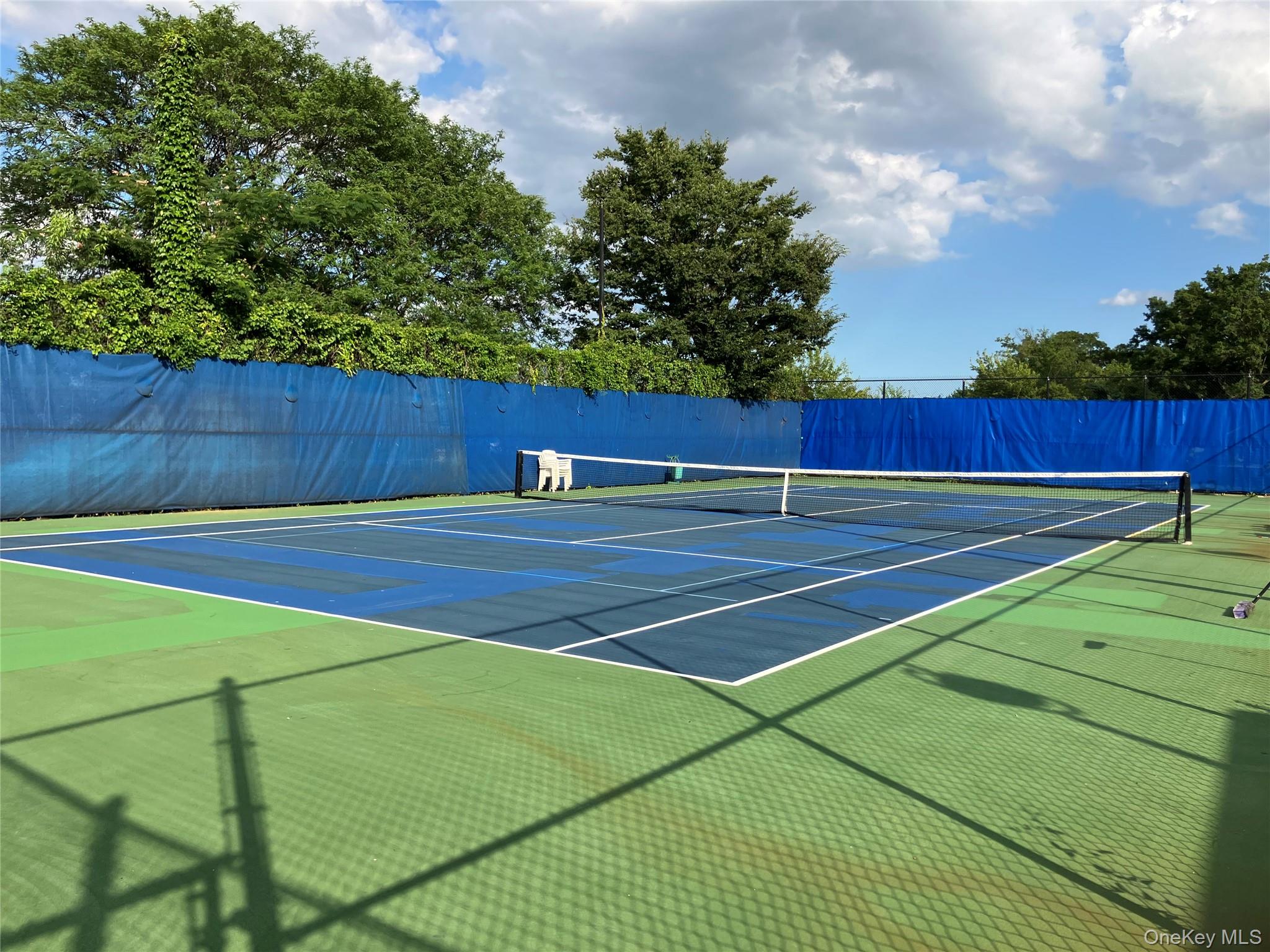 18-15 215 Street # 3M, Bayside, NY 11360