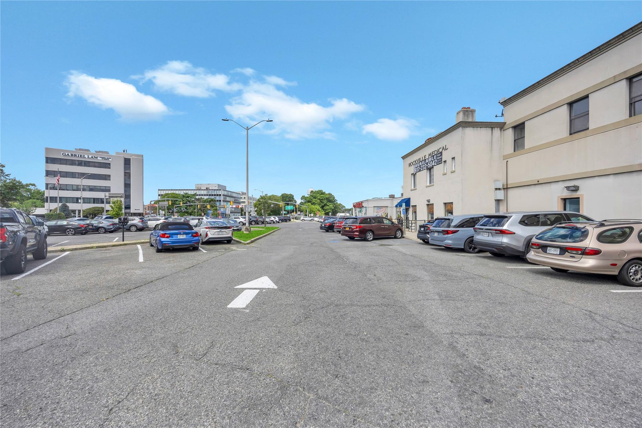 184 Sunrise Highway # 182, Rockville Centre, NY 11570