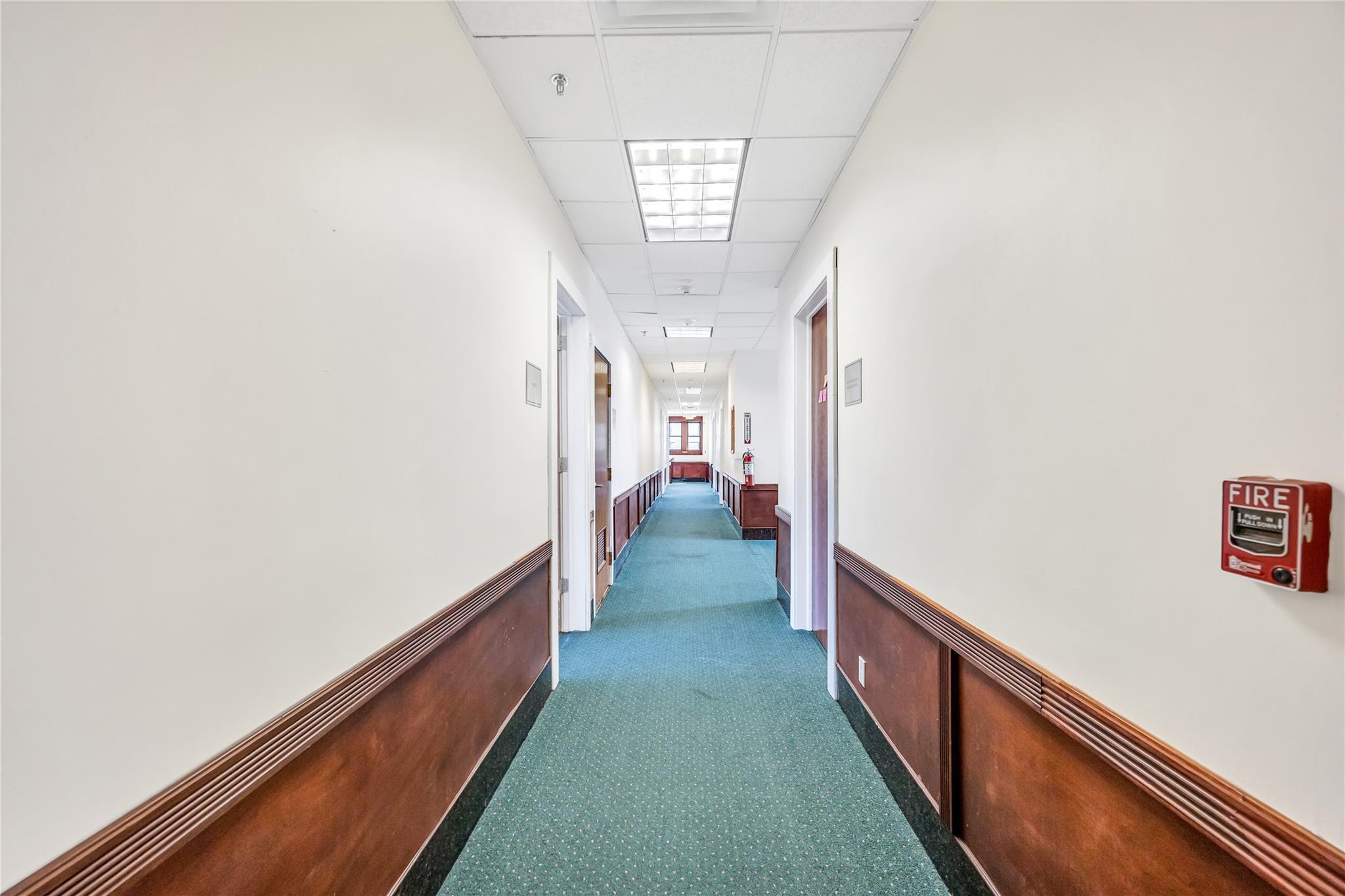 184 Sunrise Highway # 182, Rockville Centre, NY 11570