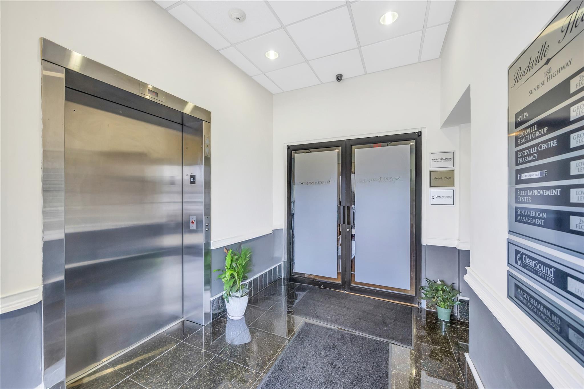 184 Sunrise Highway # 182, Rockville Centre, NY 11570