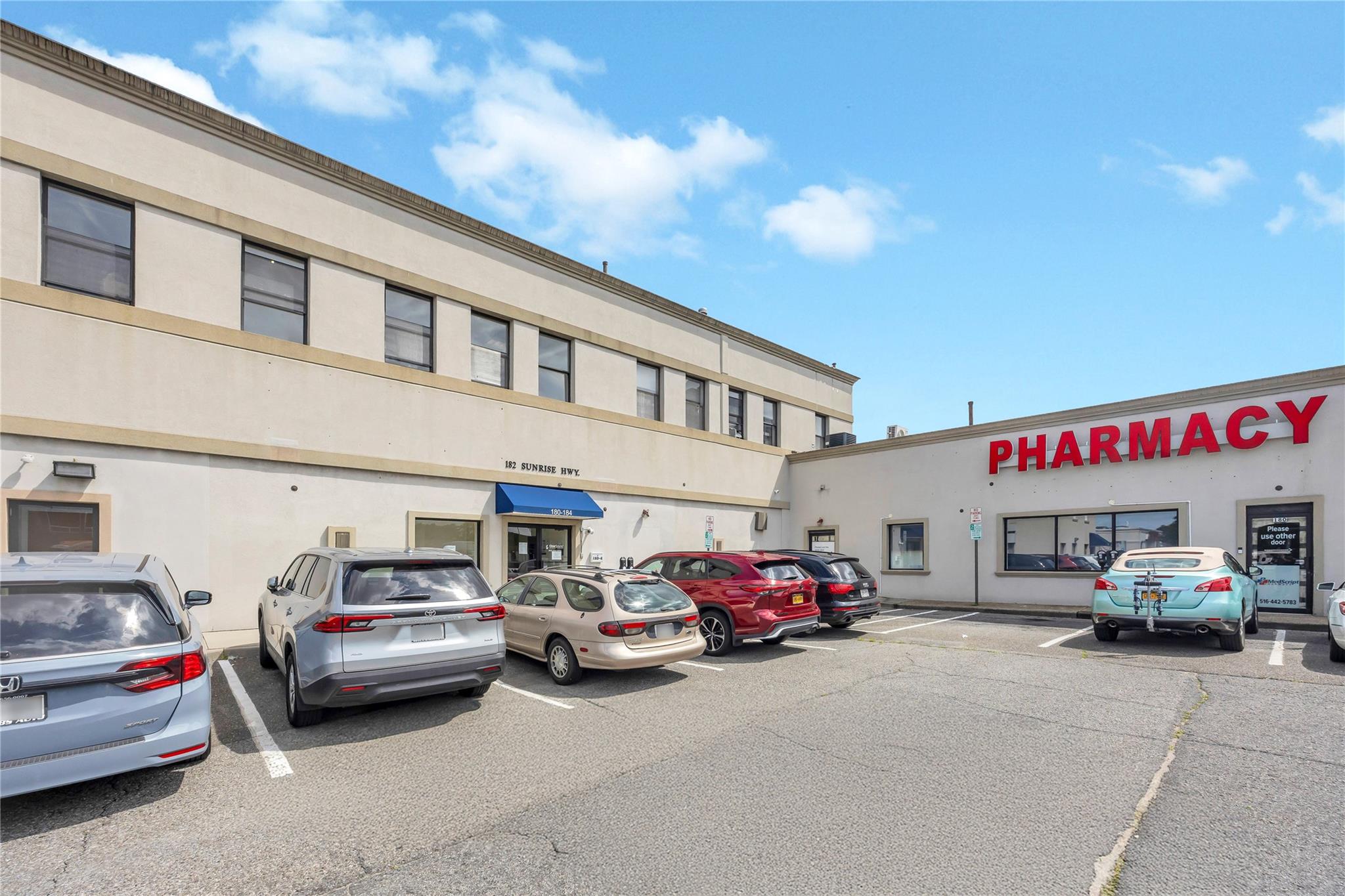 184 Sunrise Highway # 182, Rockville Centre, NY 11570