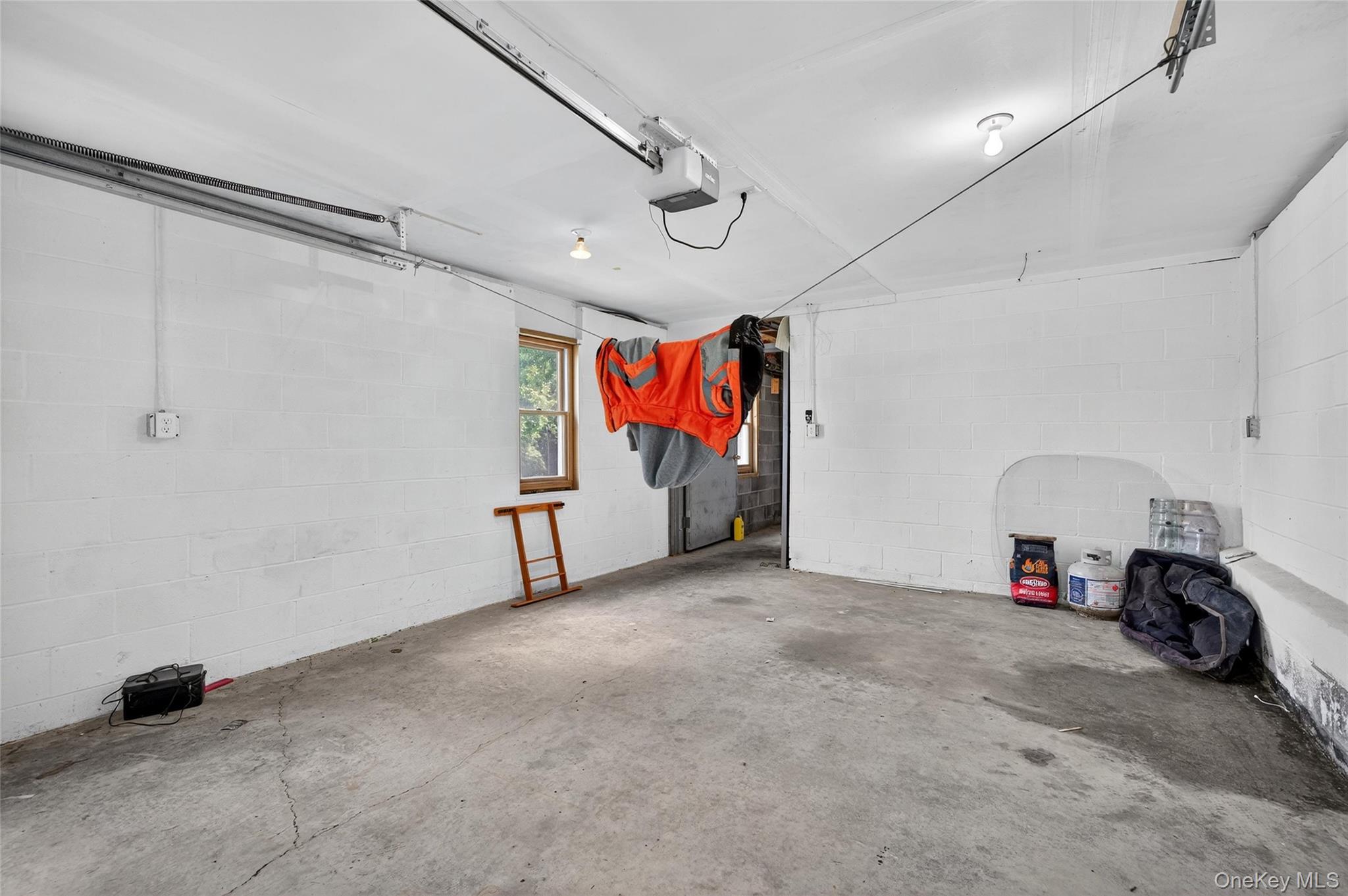 9 Woodland Road, Monroe, NY 10950