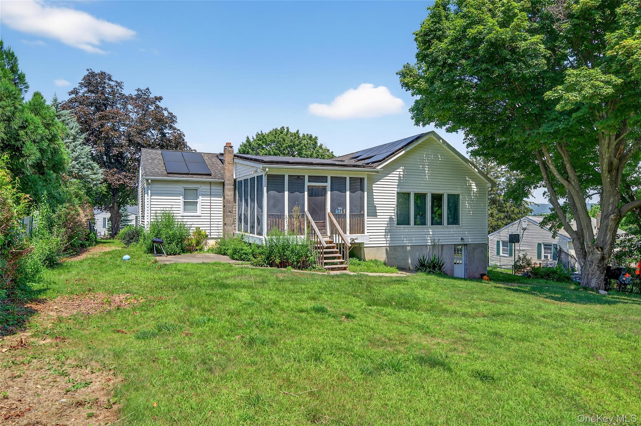 9 Woodland Road, Monroe, NY 10950