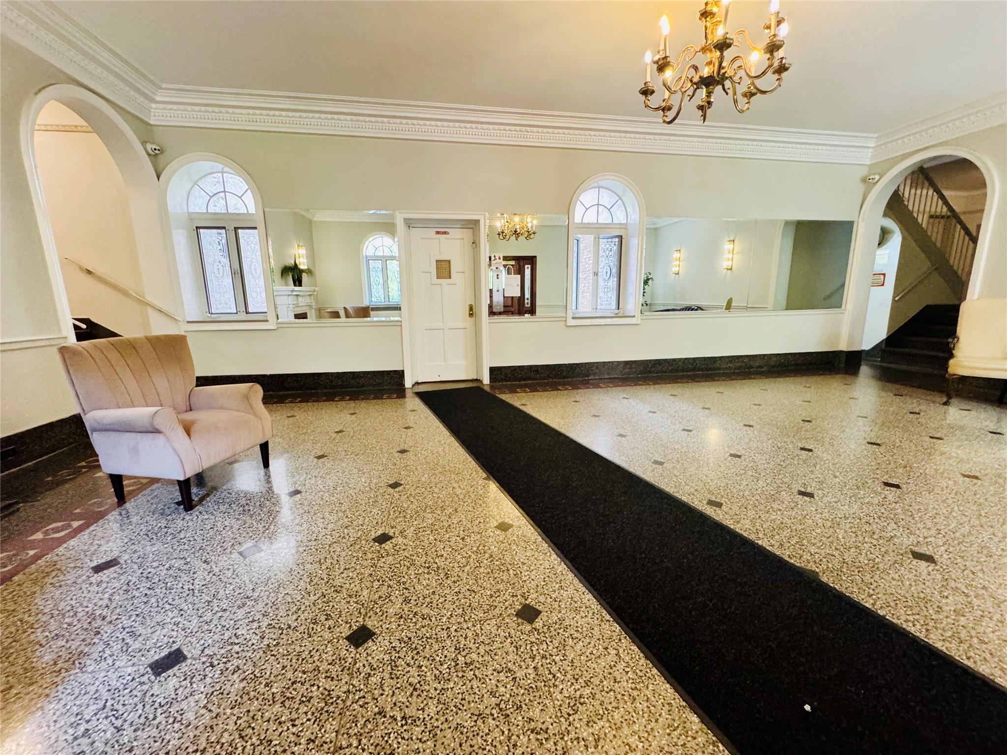 111-39 76 Road # D1, Forest Hills, NY 11375