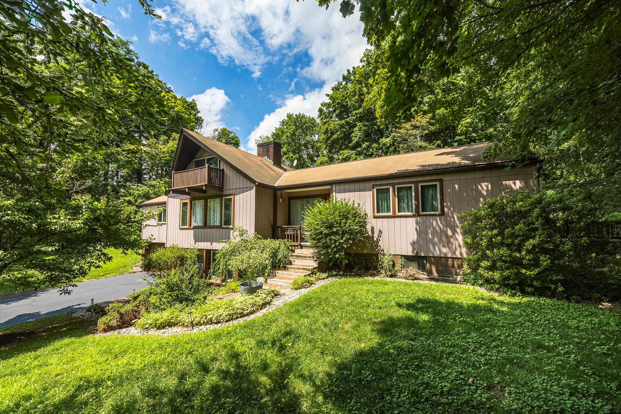 4408 Route 82, Millbrook, NY 12545