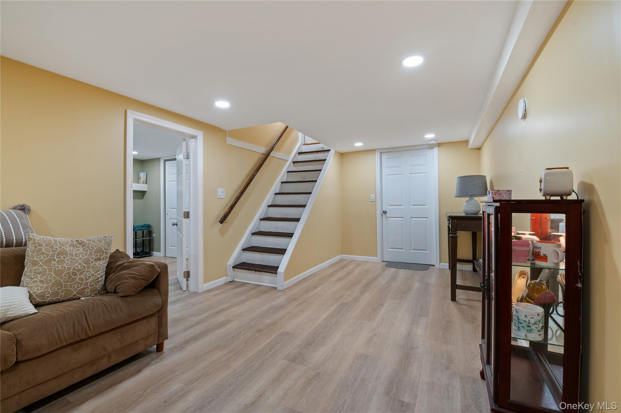 495 Jefferson Avenue, Brentwood, NY 11717