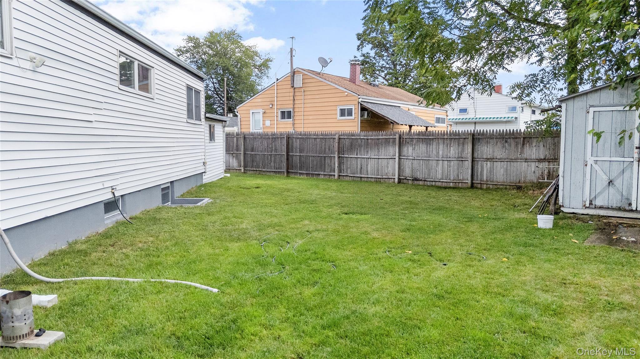 495 Jefferson Avenue, Brentwood, NY 11717