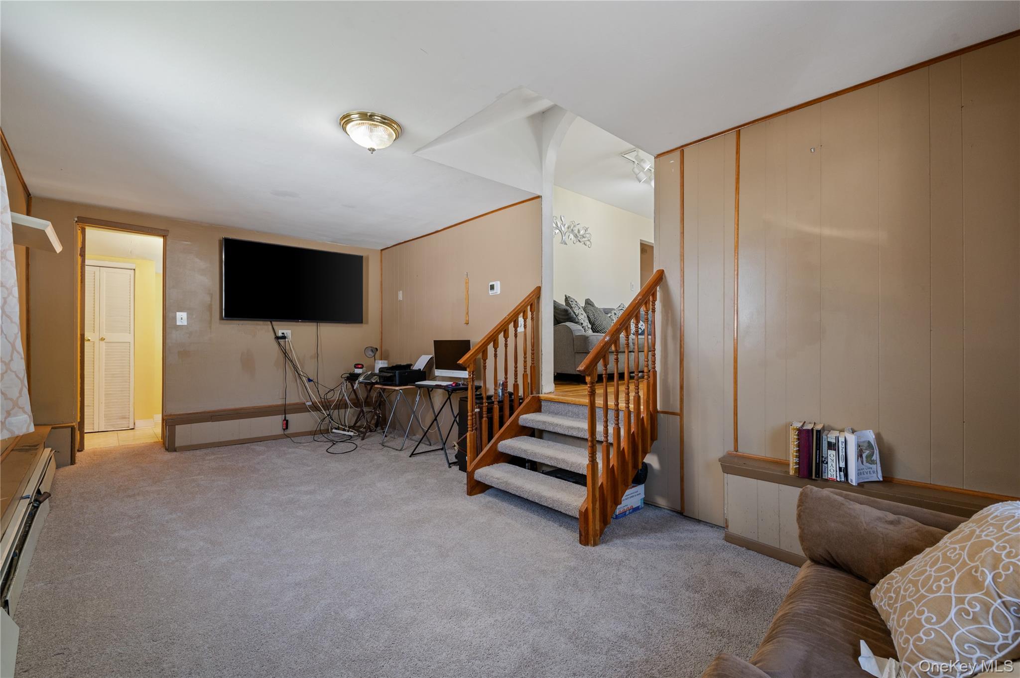 495 Jefferson Avenue, Brentwood, NY 11717