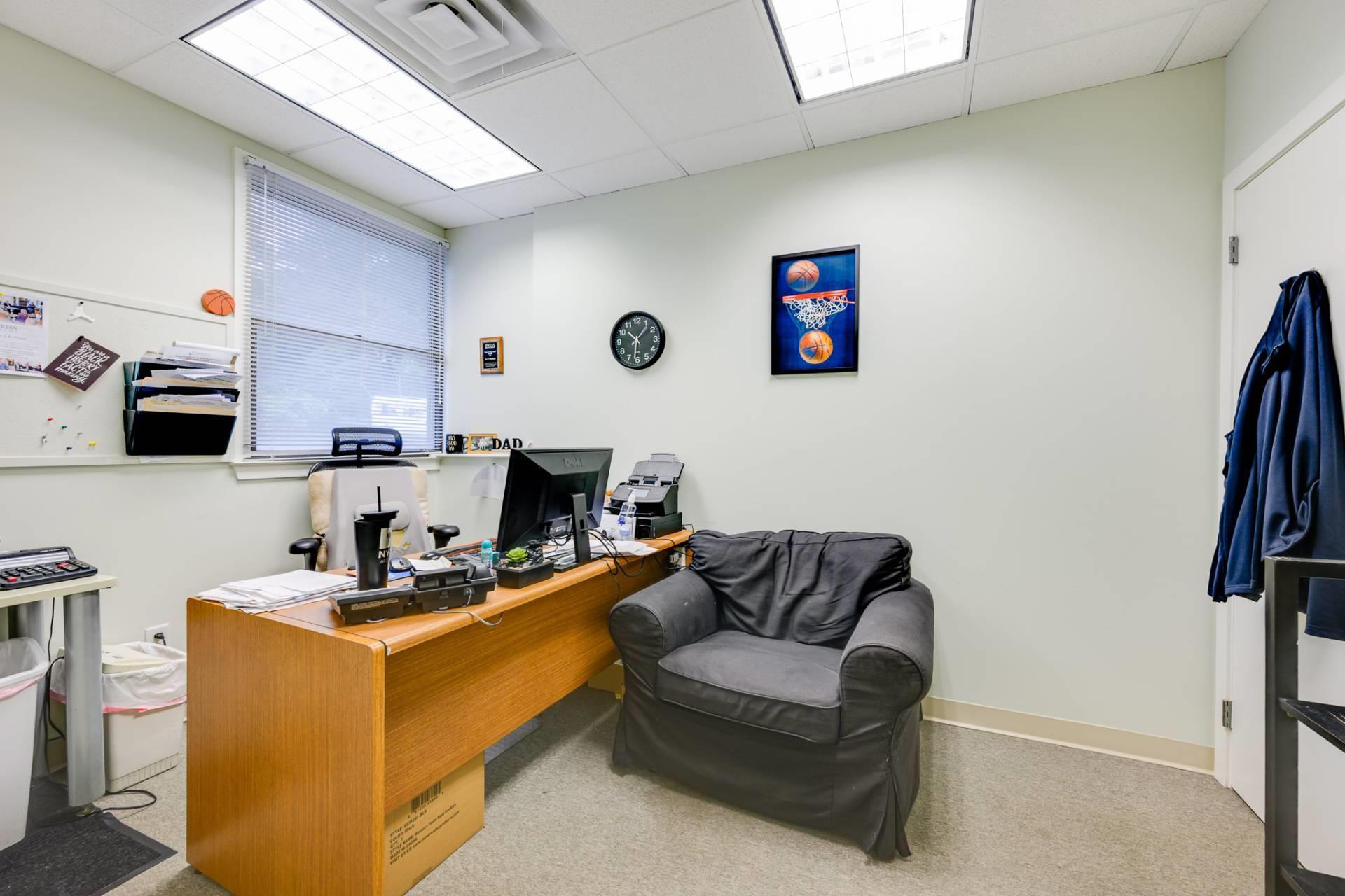 135 Windmill Lane, Southampton, NY 11968