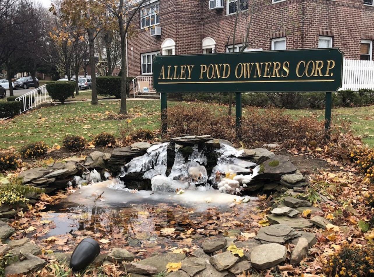 224-33 Kingsbury Avenue # B, Oakland Gardens, NY 11364