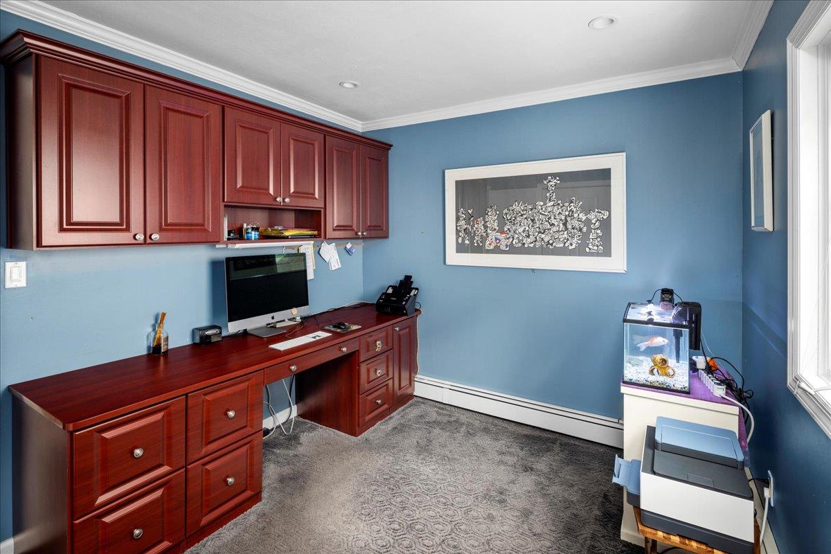 994 S End, Woodmere, NY 11598