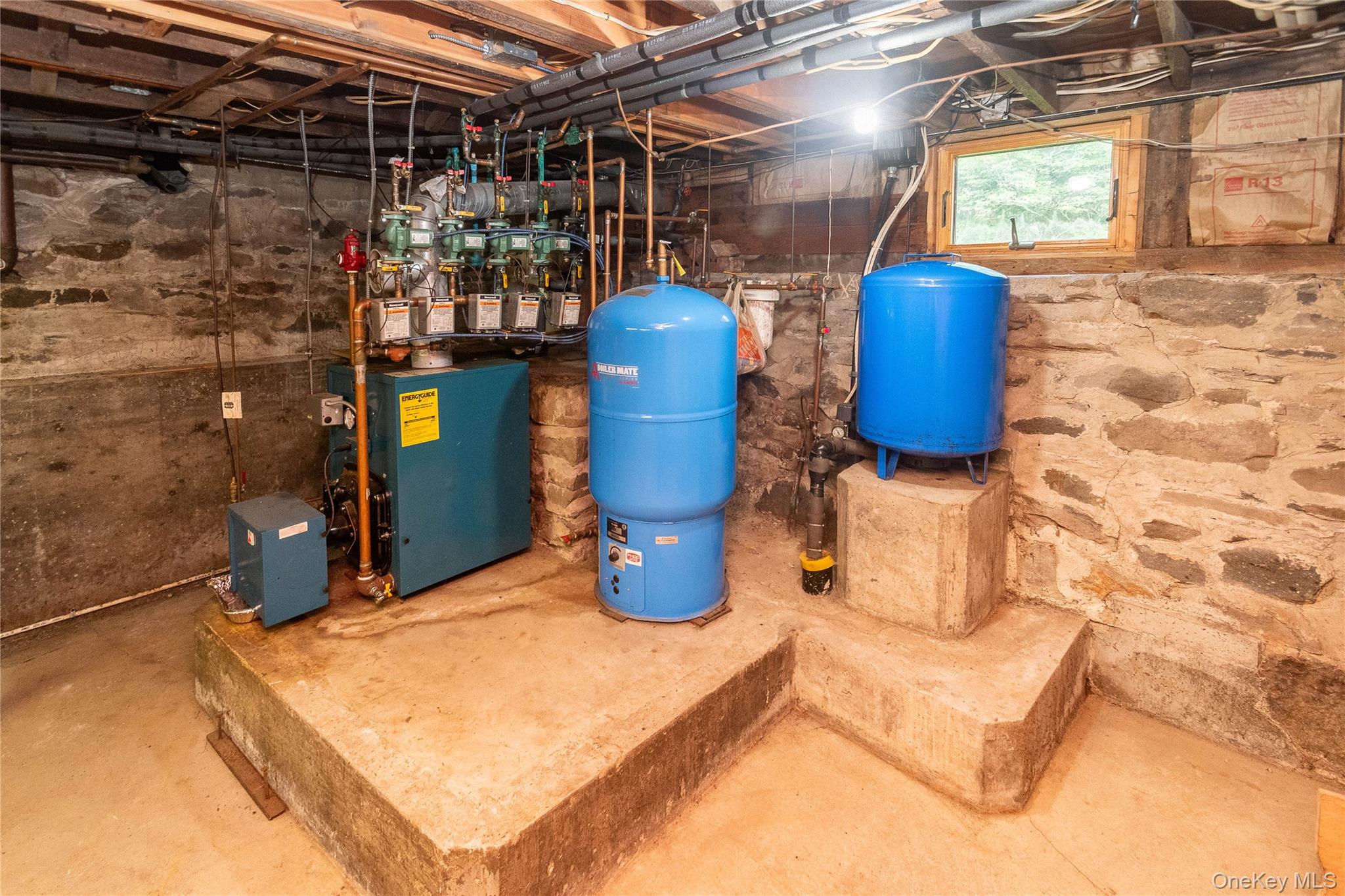 105 Jarmain Road, Monroe, NY 10950