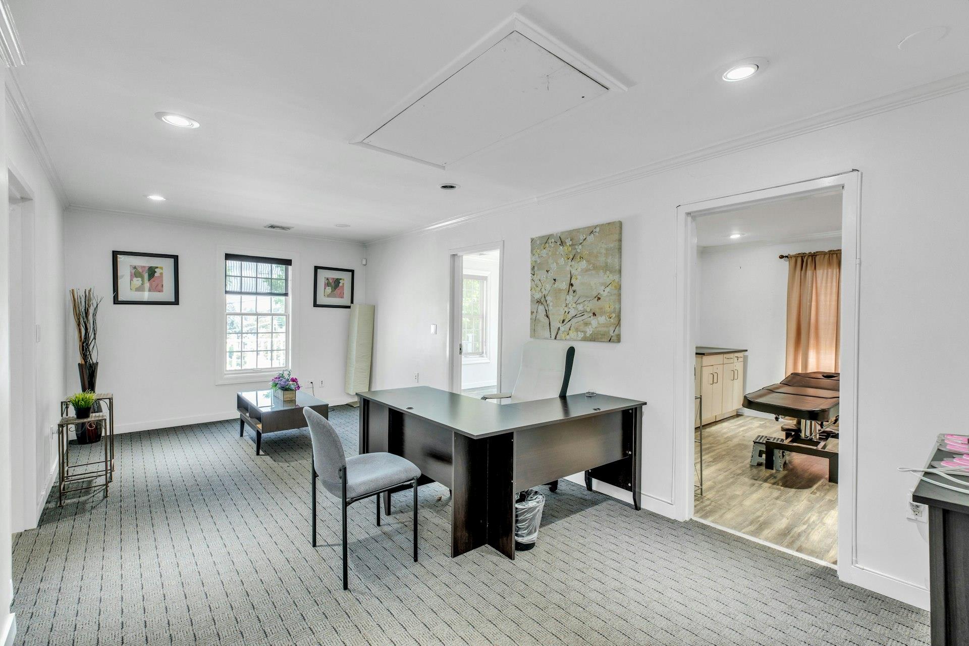 135 Plandome Road, Manhasset, NY 11030