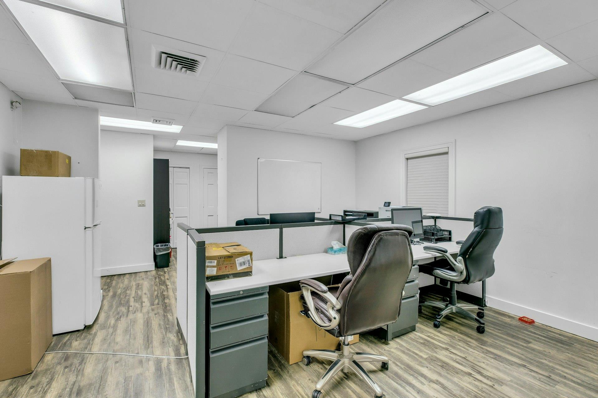 135 Plandome Road, Manhasset, NY 11030