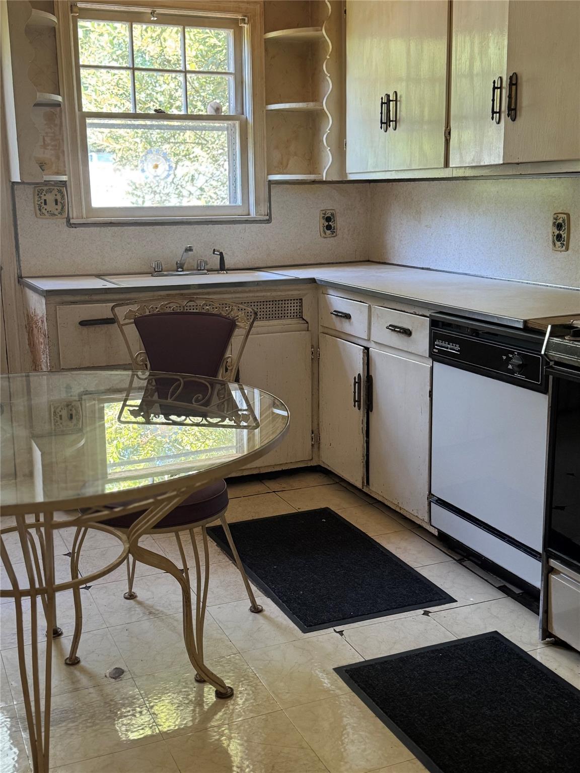 45 White Road, Scarsdale, NY 10583