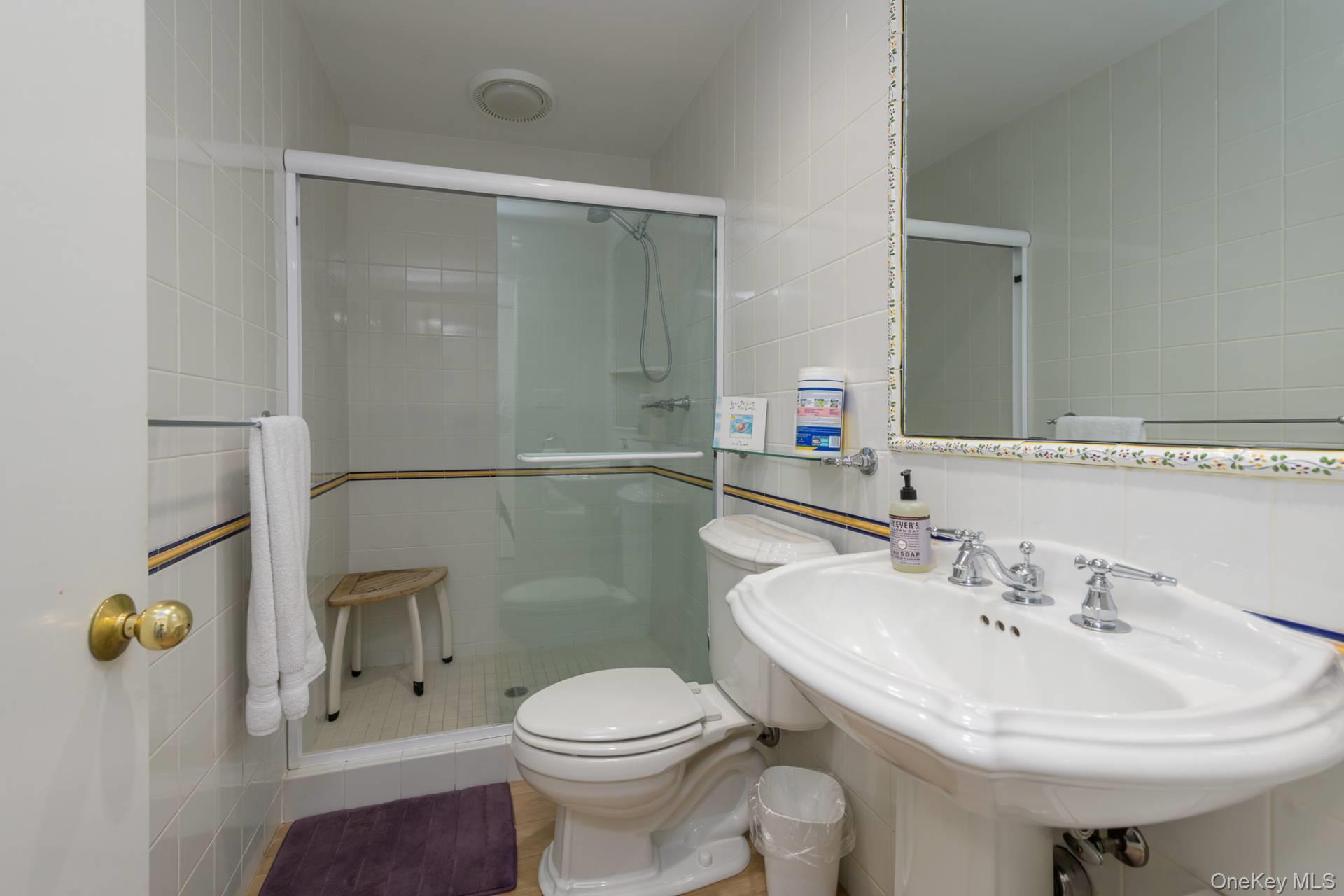 11 Paths End Court, Water Mill, NY 11976