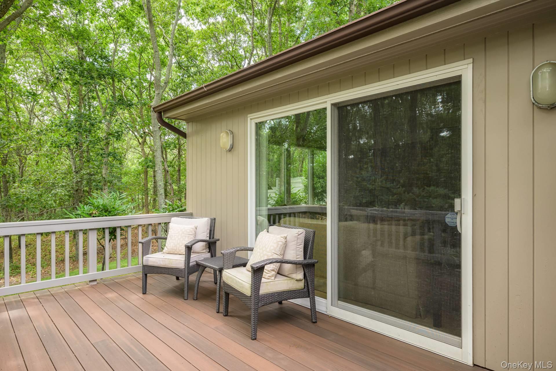 11 Paths End Court, Water Mill, NY 11976