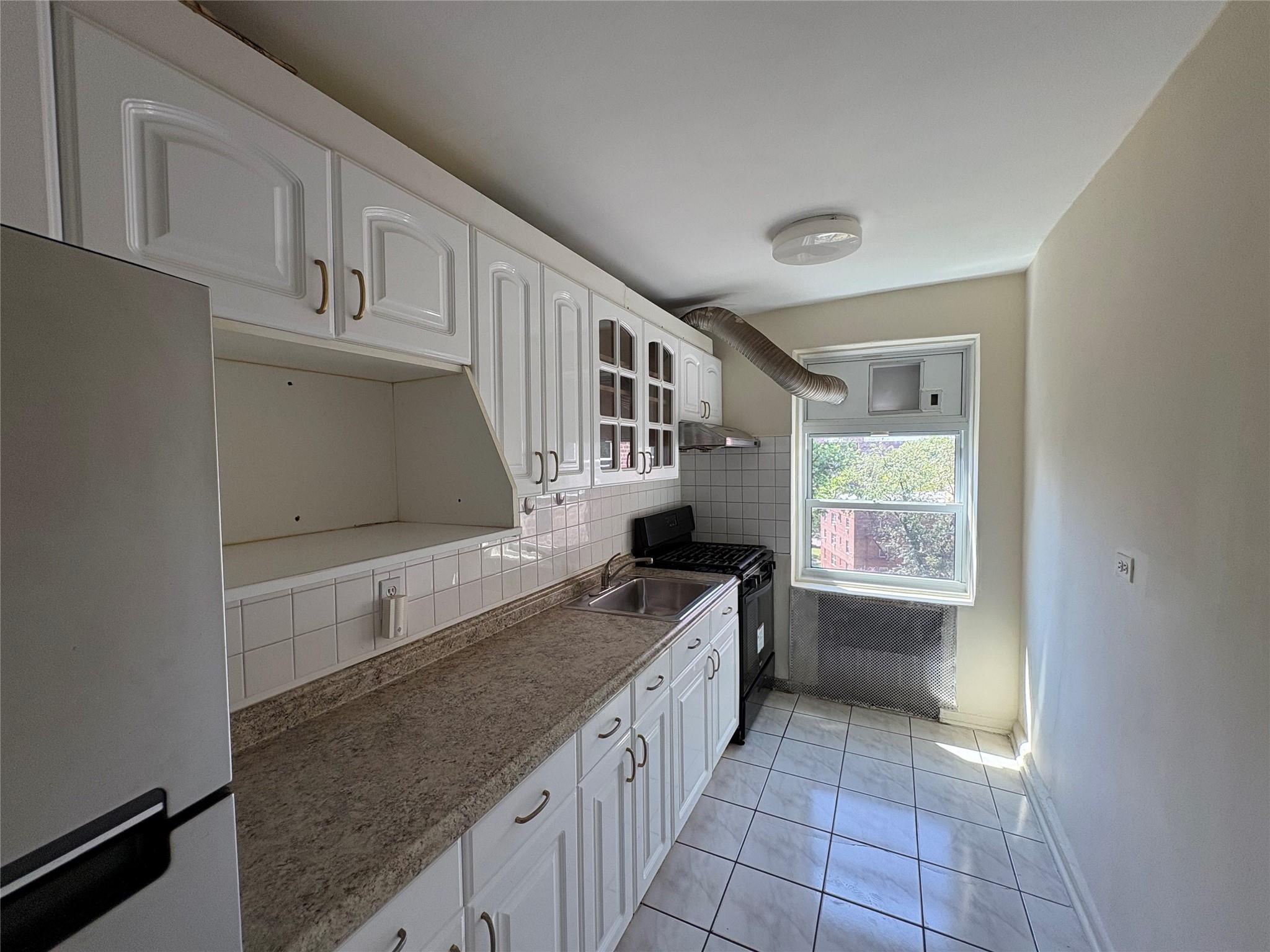 147-31 38th Avenue # A64, Flushing, NY 11354