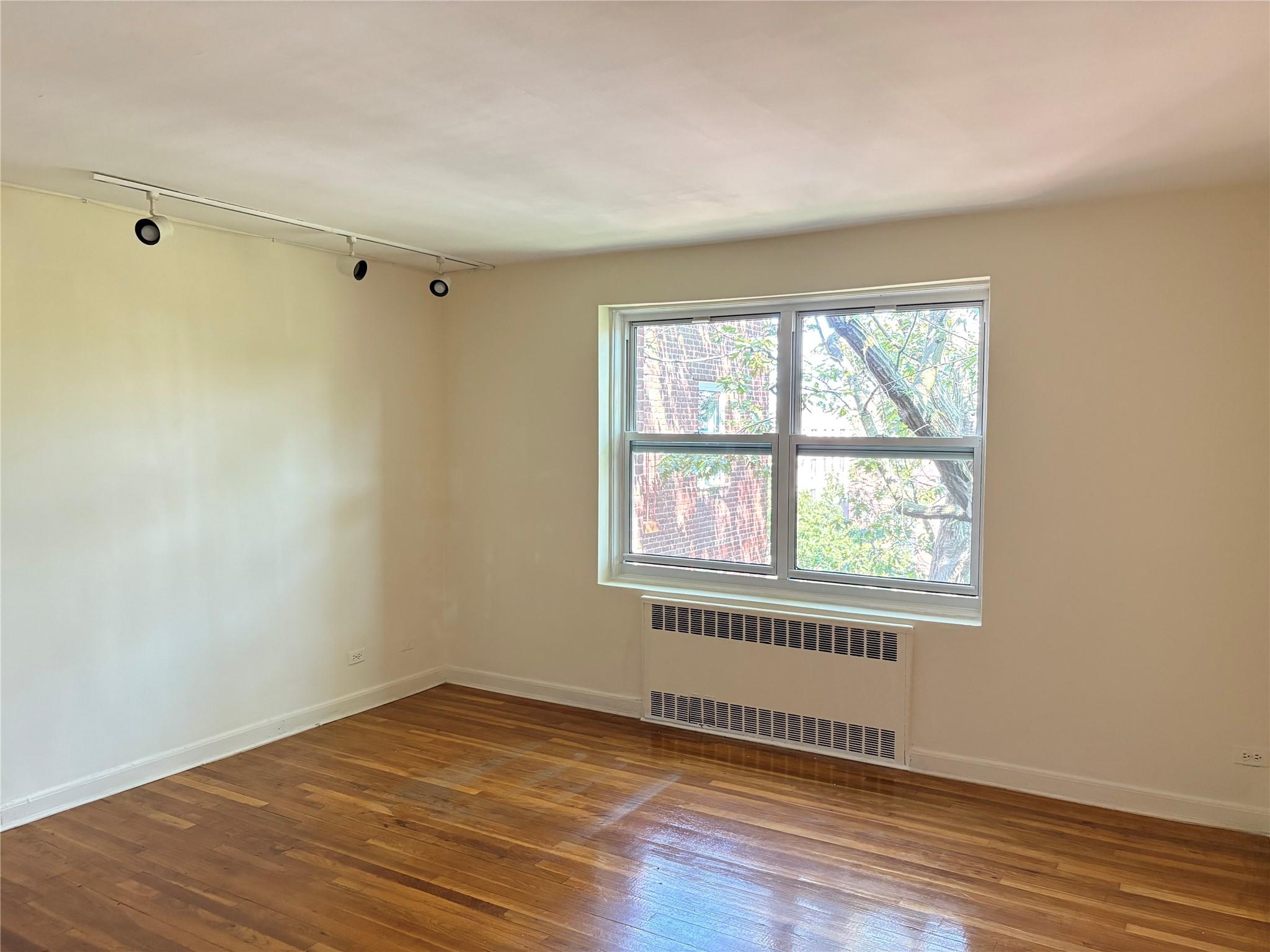 147-31 38th Avenue # A64, Flushing, NY 11354