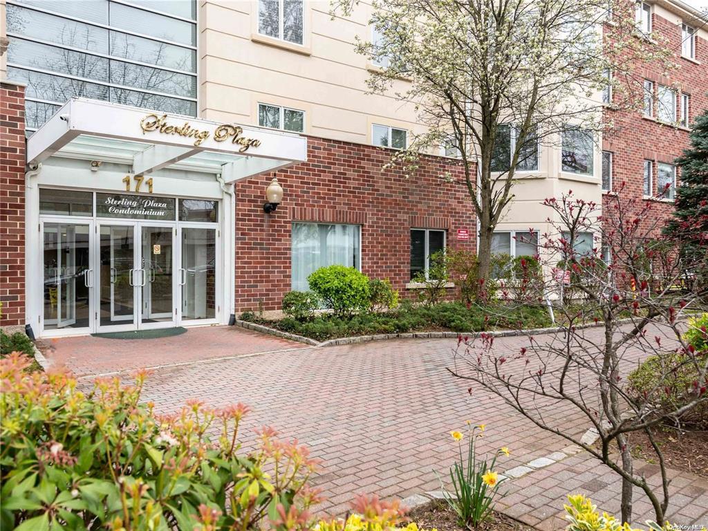 171 Great Neck Road # 4K, Great Neck, NY 11021