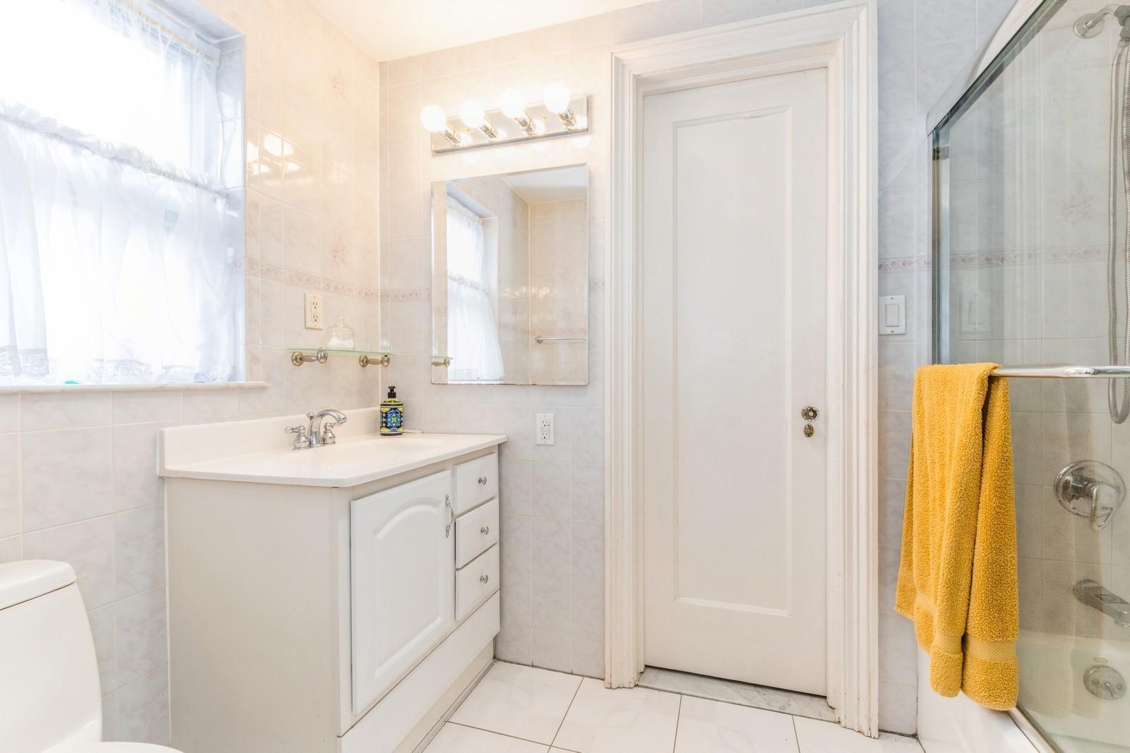 83-24 Edgerton Boulevard, Jamaica Estates, NY 11432