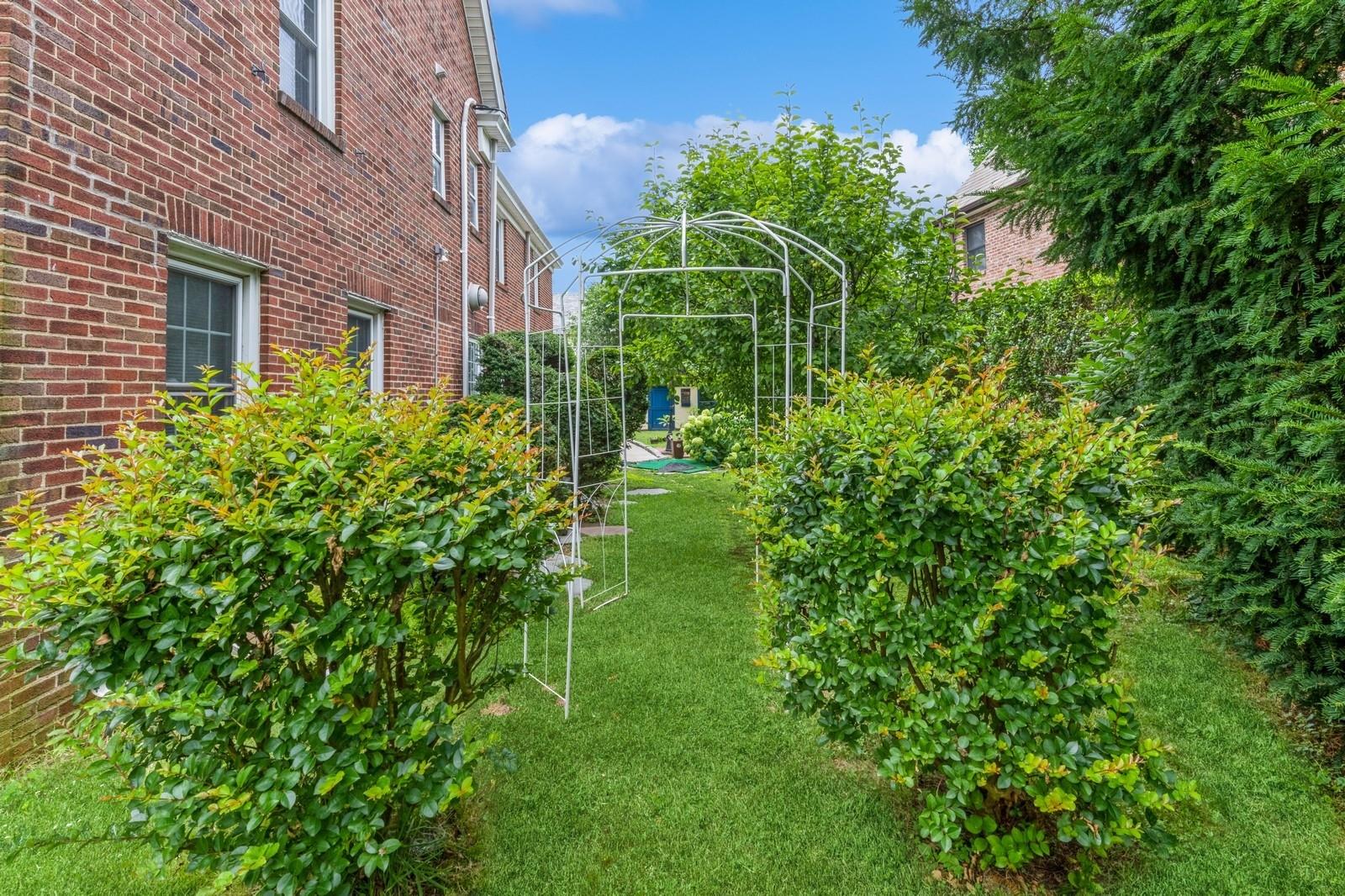 83-24 Edgerton Boulevard, Jamaica Estates, NY 11432