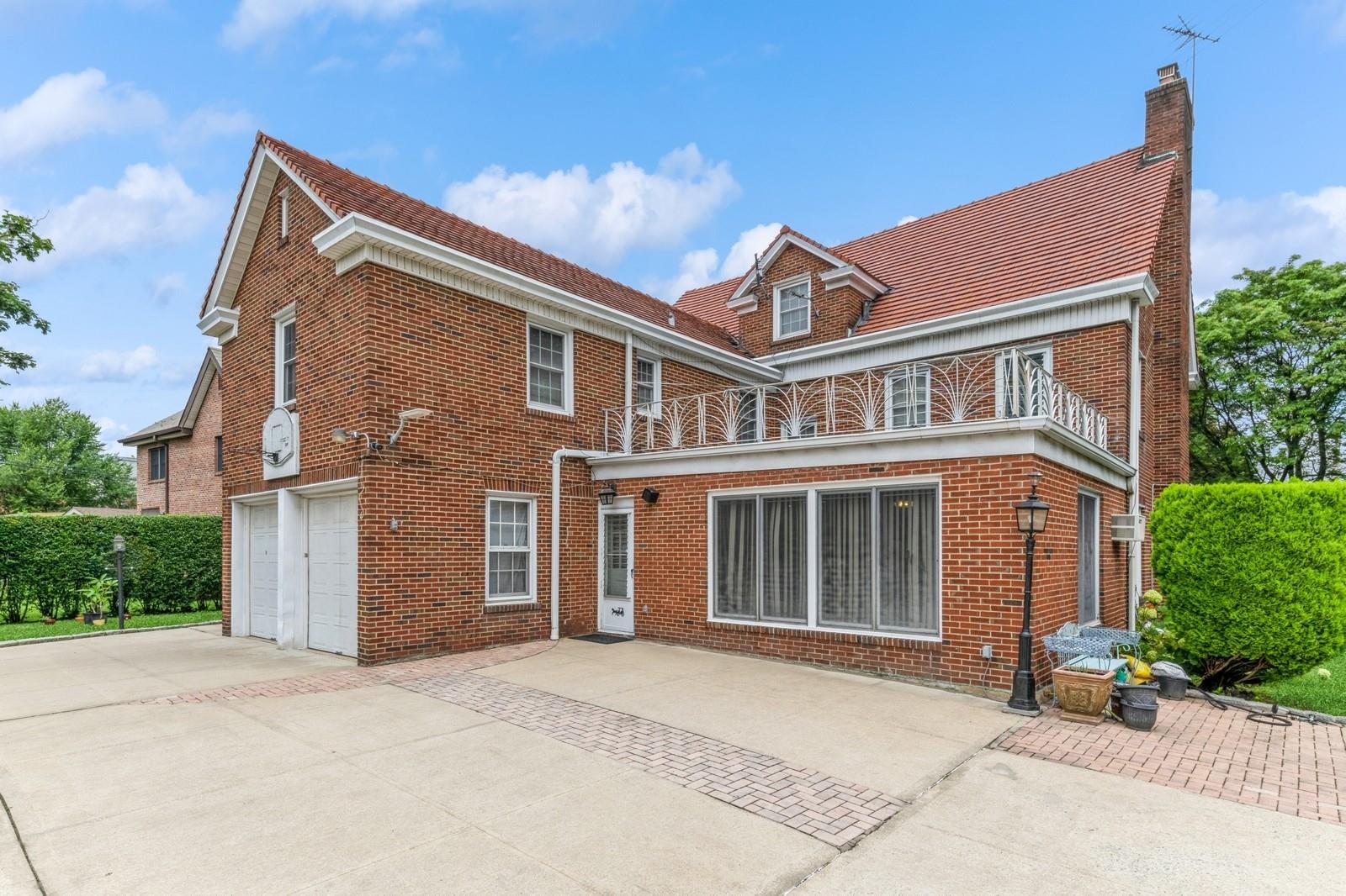 83-24 Edgerton Boulevard, Jamaica Estates, NY 11432