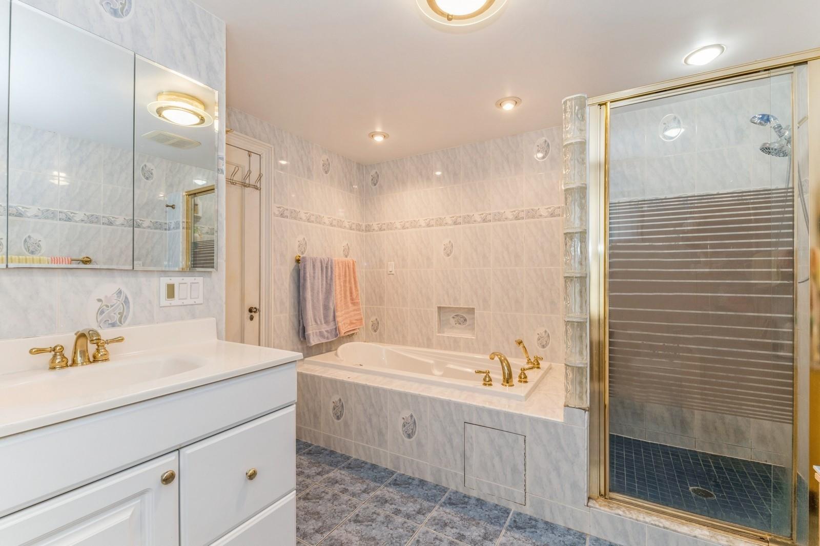 83-24 Edgerton Boulevard, Jamaica Estates, NY 11432