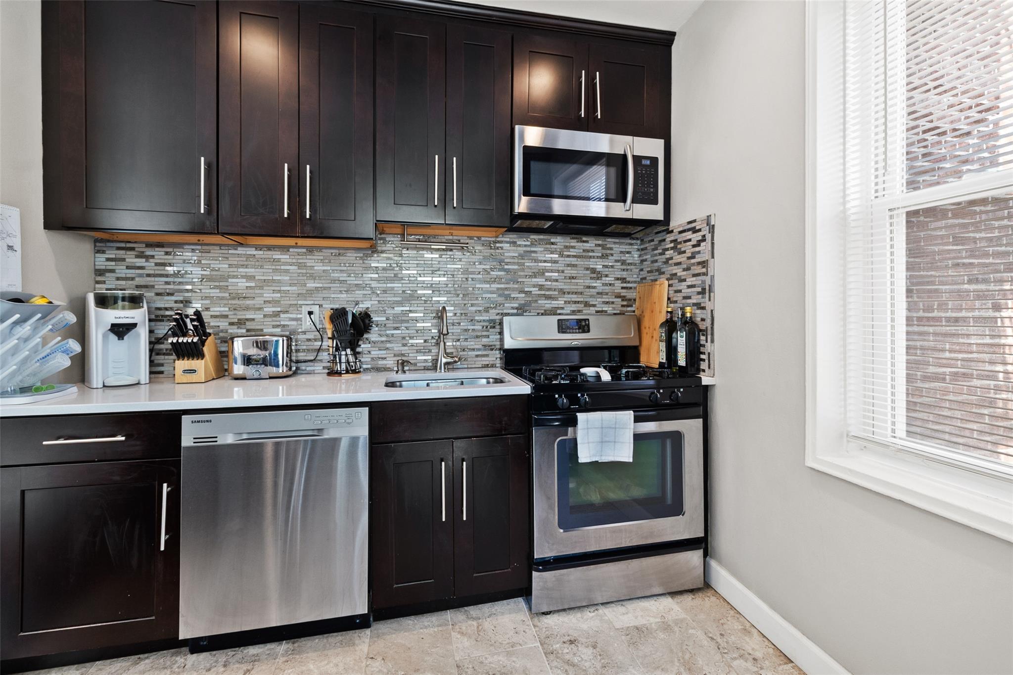 101 Old Mamaroneck Road # 1B2, White Plains, NY 10605