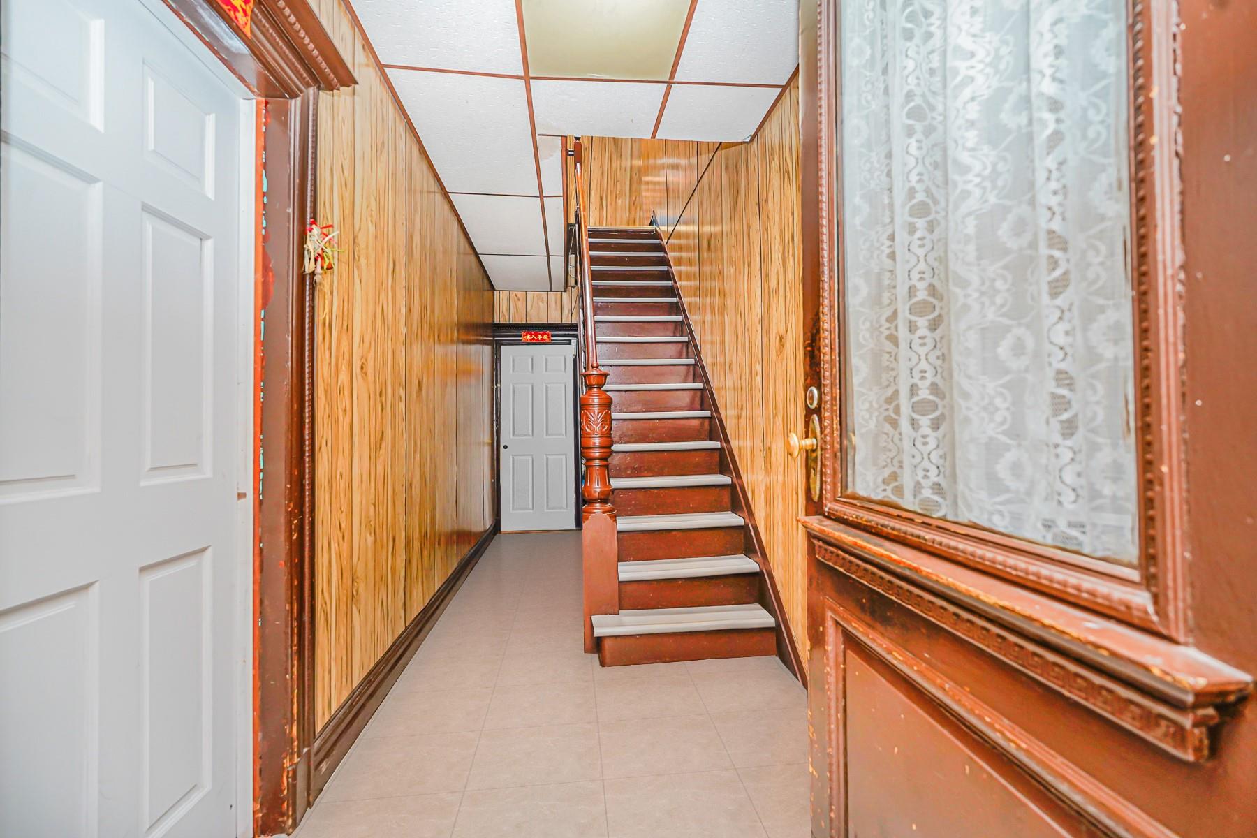 654 58th Street, Brooklyn, NY 11220