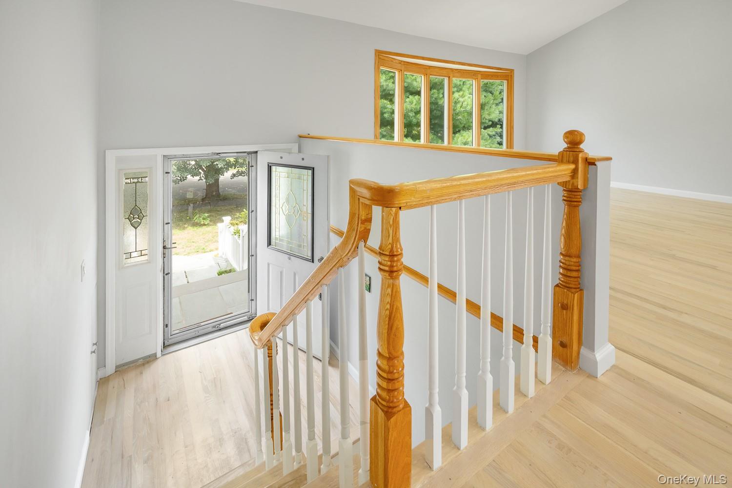 52 North Drive, Manhasset Hills, NY 11040