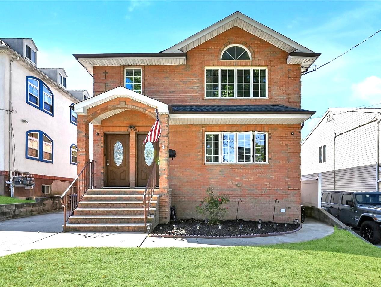 58-30 254th Street, Little Neck, NY 11362